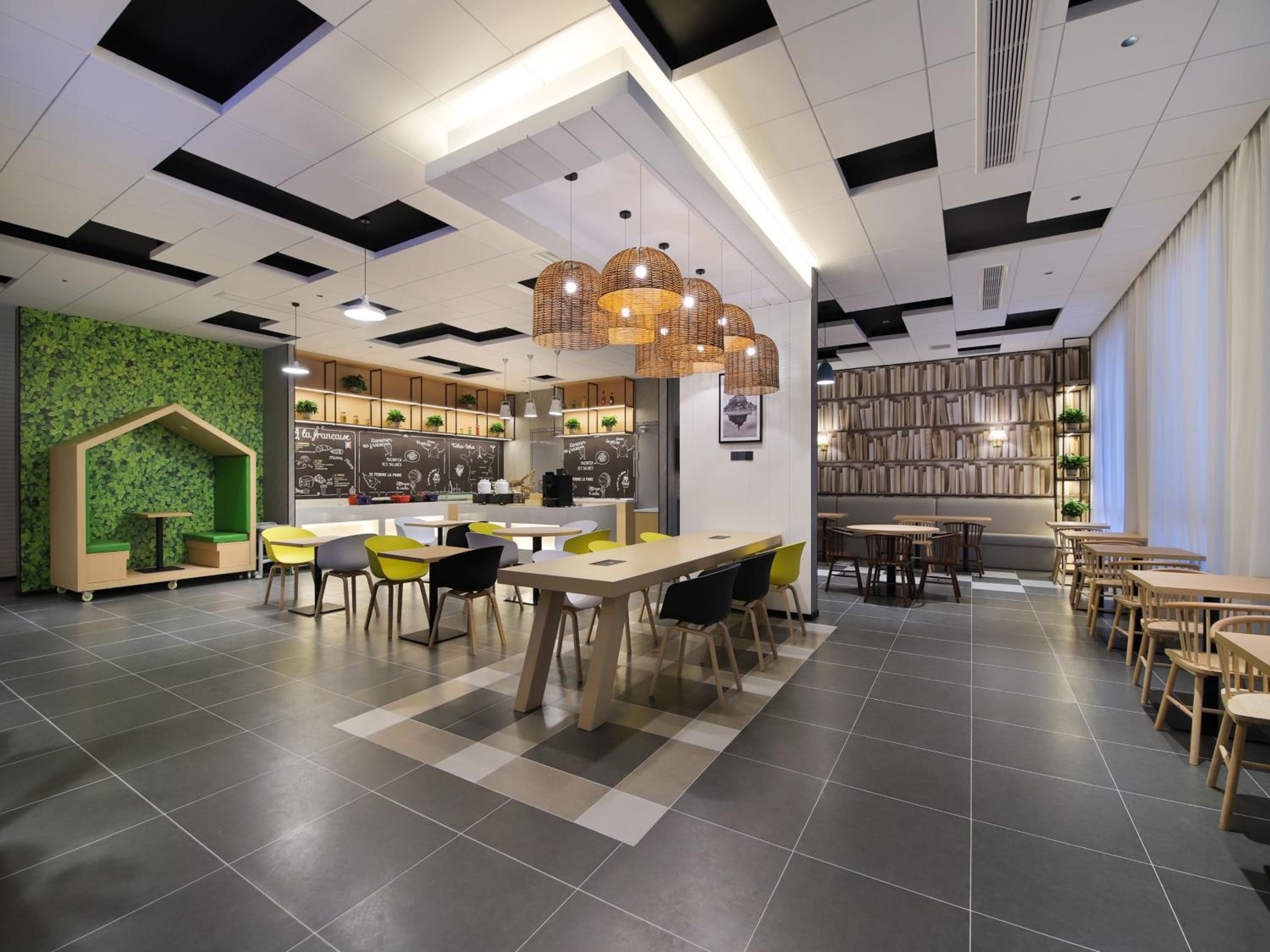 Fengxian Vacations - Campanile Shanghai Oriental Beauty Valley Avenue Xianpu Road - Property Image 8