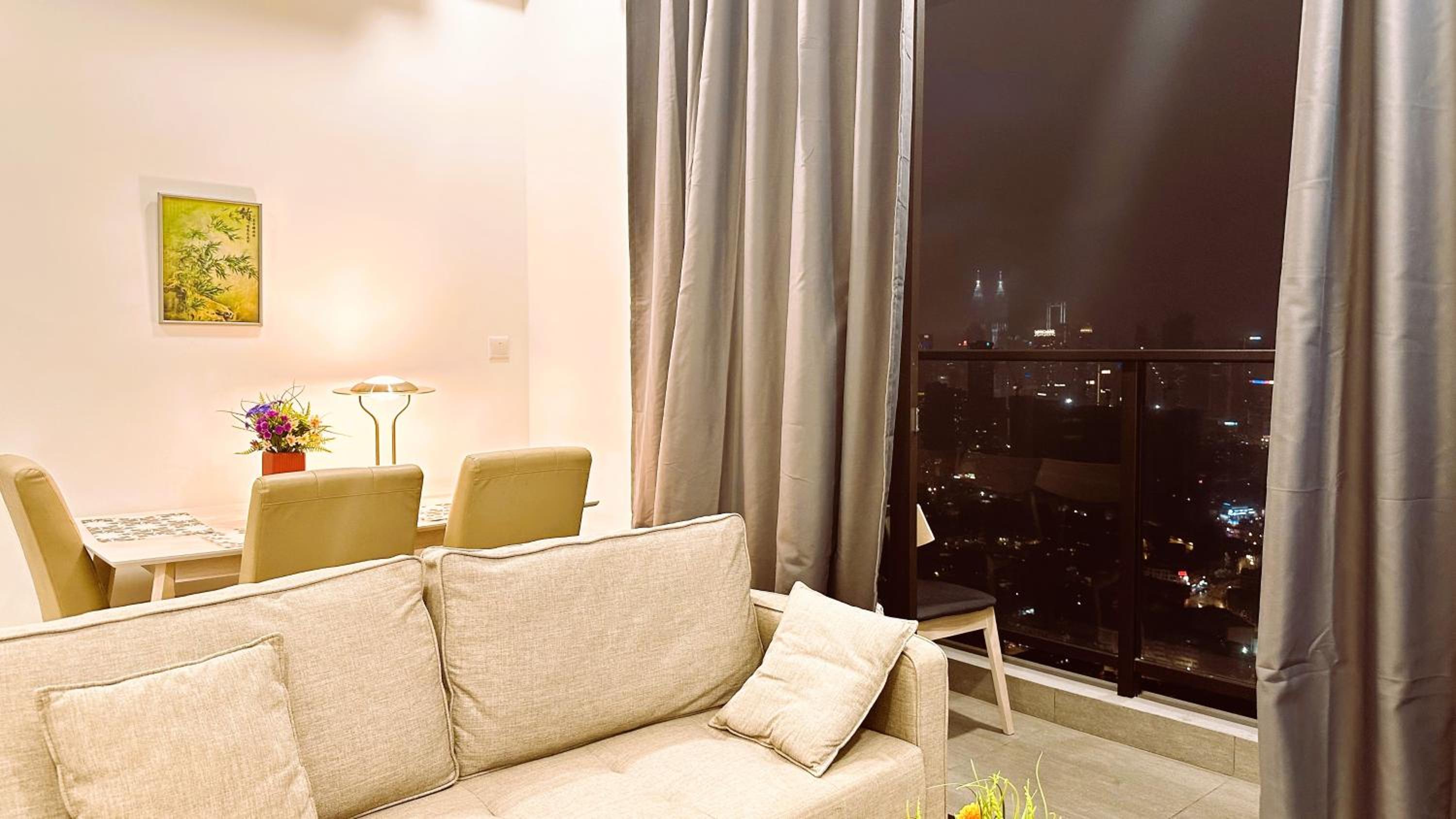 KLCC View 1BR cozy suite with Balcony Trion B5310 KL