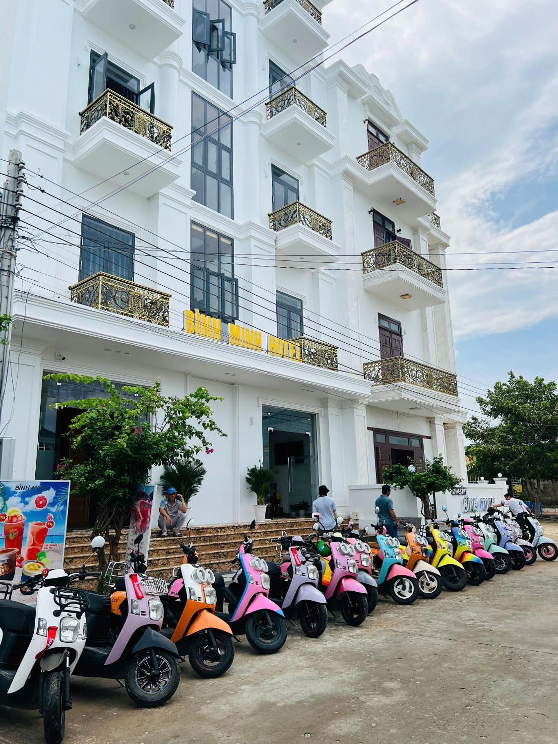 BÌNH MINH HOTEL - ĐẢO PHÚ QUÝ