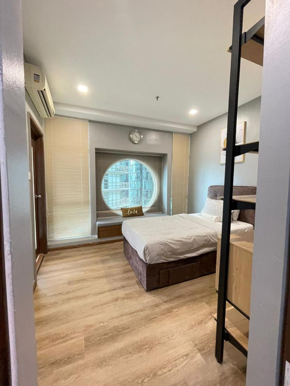 Parkview Service Apartment By Bonjour