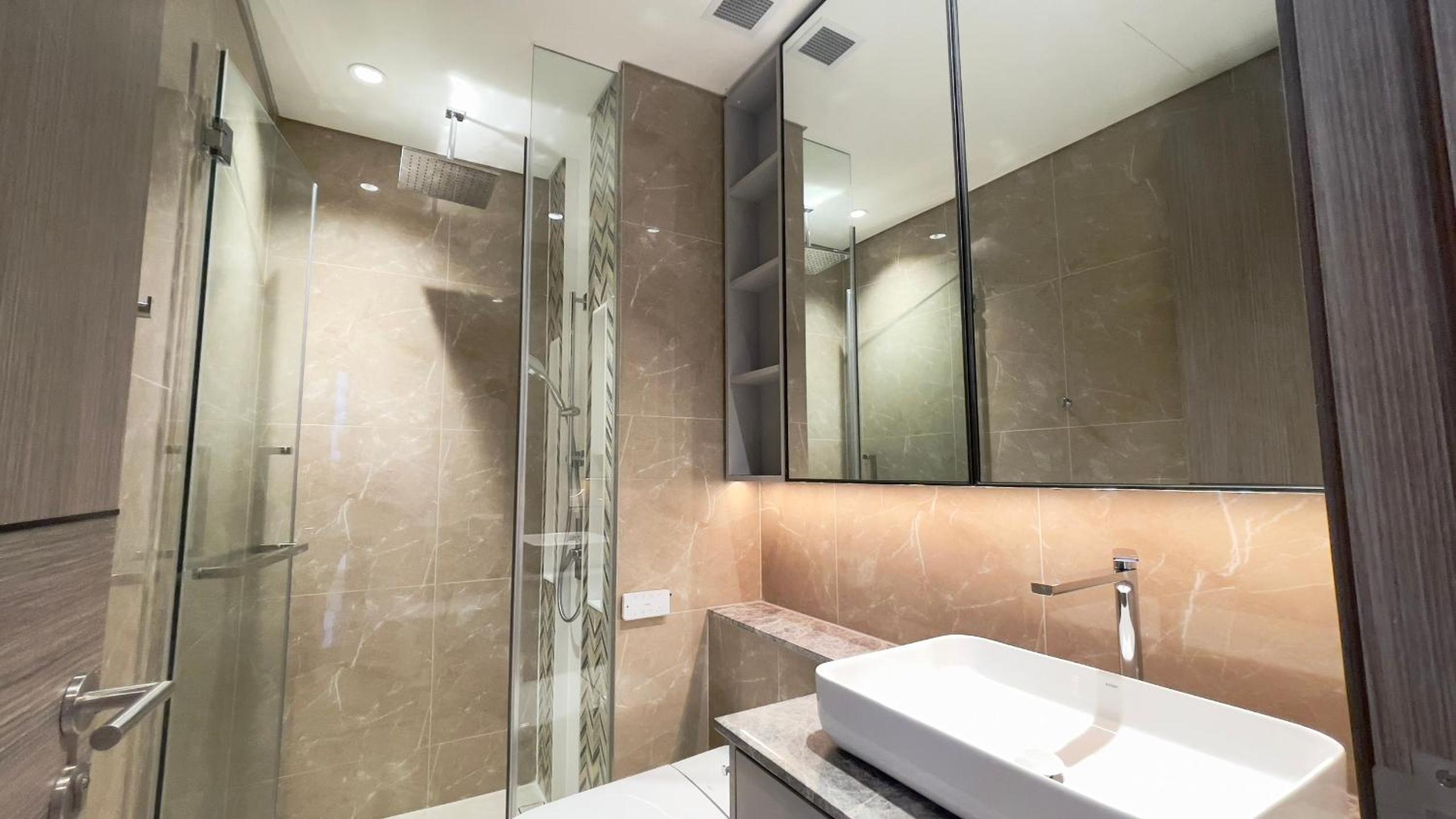 The Opera Residence Luxury Furnished Apartment-The Metropole Thu Thiem
