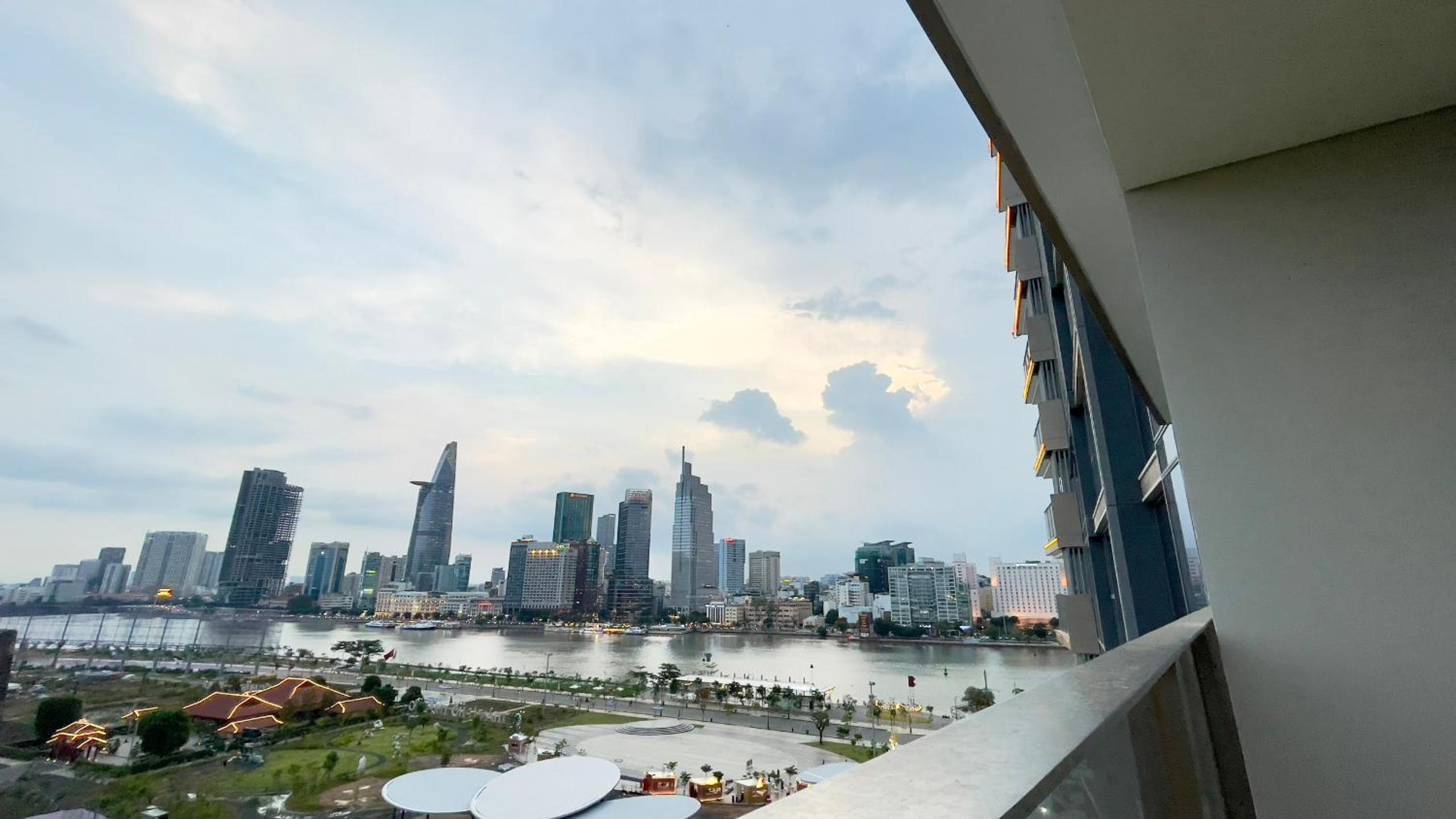 The Opera Residence Luxury Furnished Apartment-The Metropole Thu Thiem