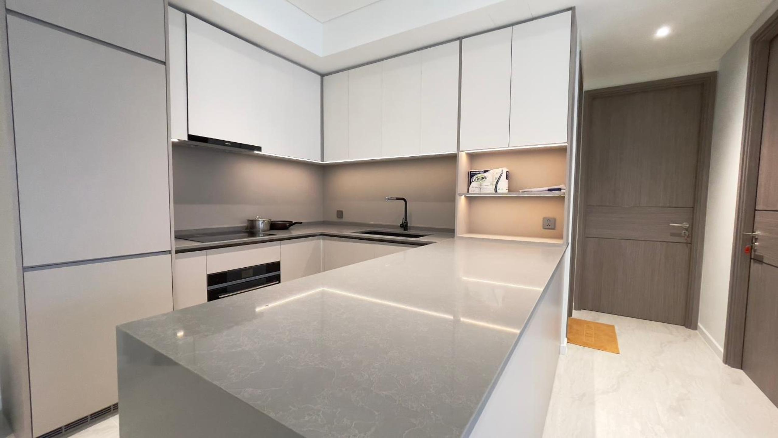 The Opera Residence Luxury Furnished Apartment-The Metropole Thu Thiem
