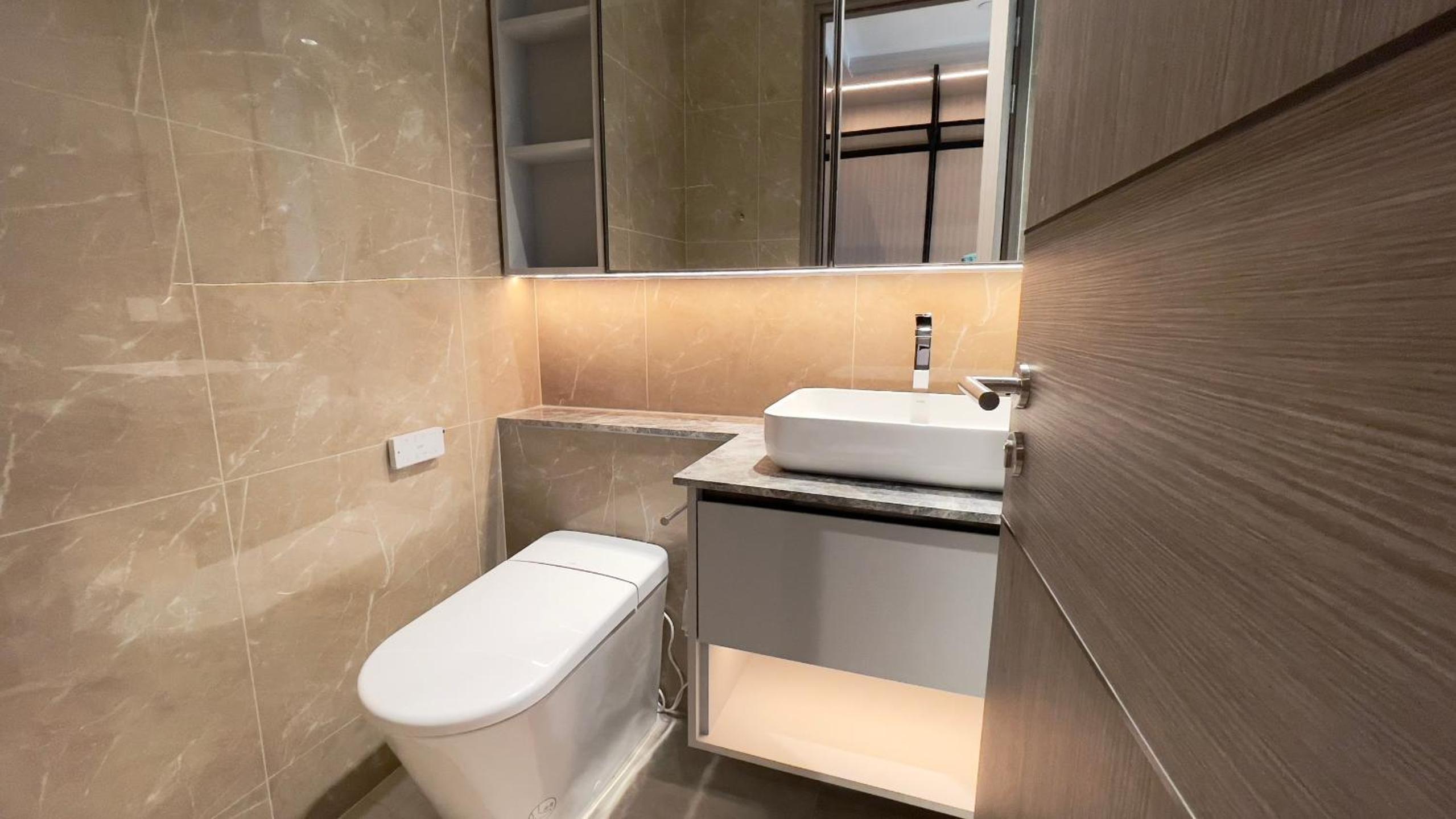 The Opera Residence Luxury Furnished Apartment-The Metropole Thu Thiem