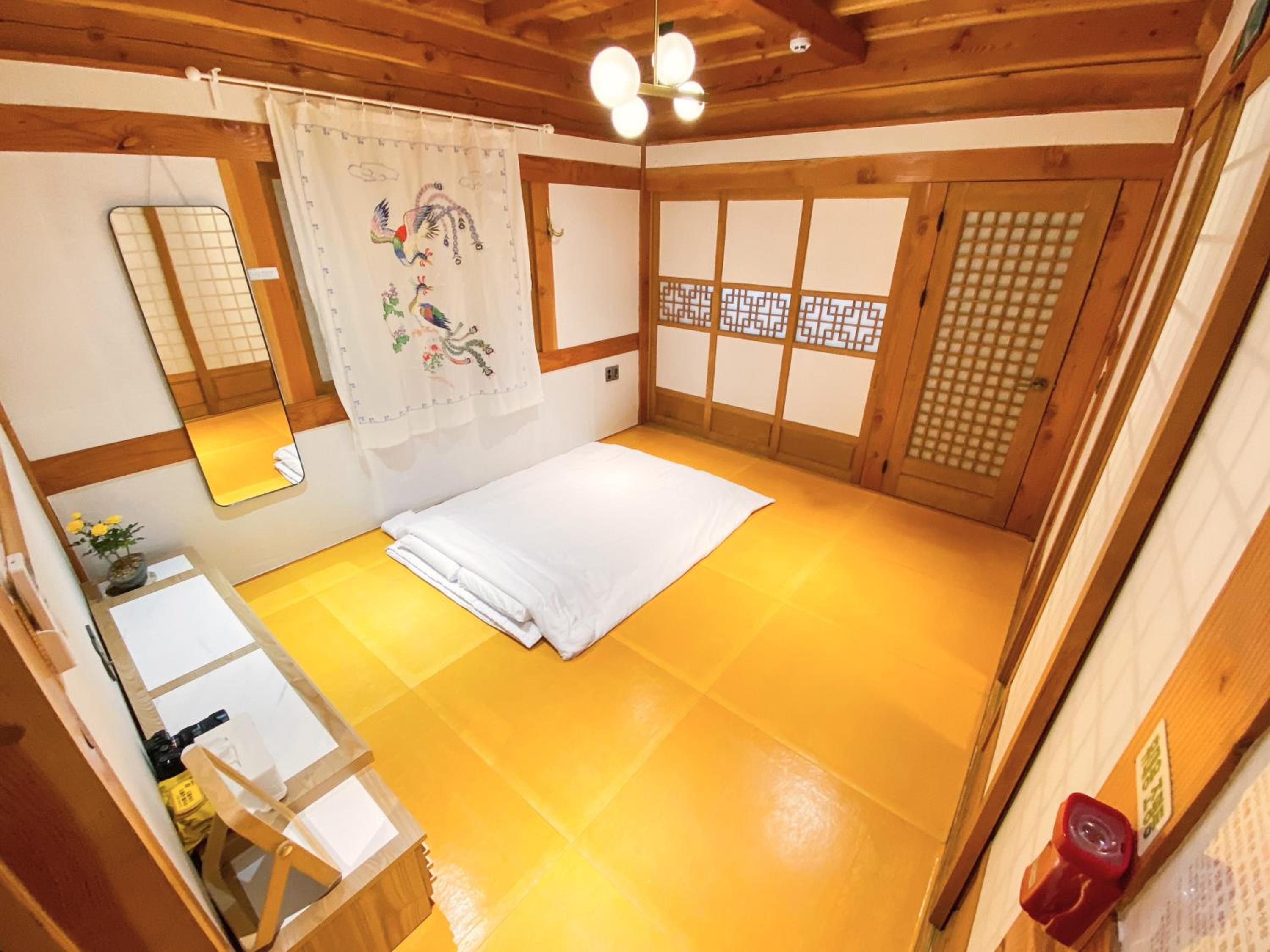 Hanok Moonstay