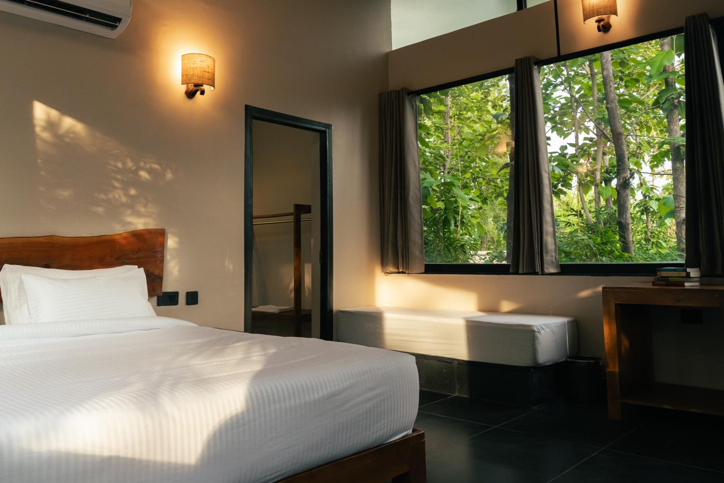 Treepie Safari Lodge