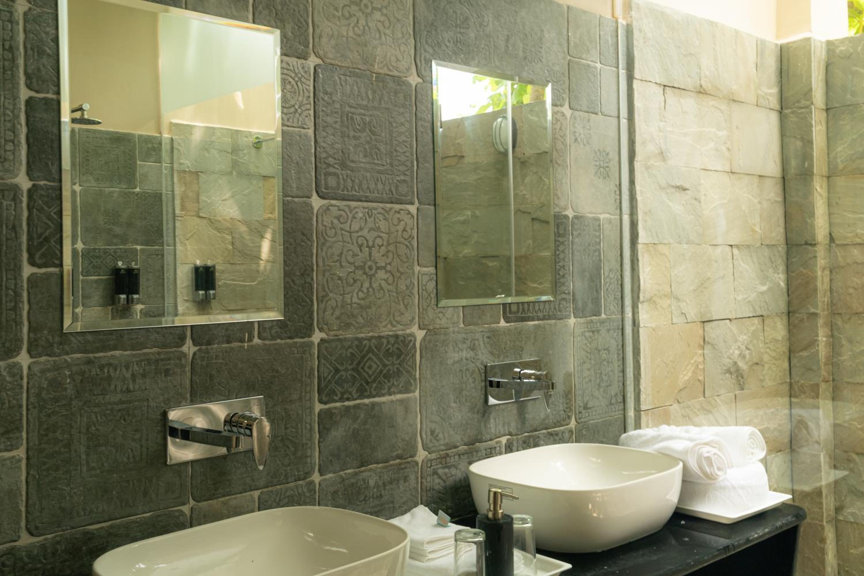 Treepie Safari Lodge