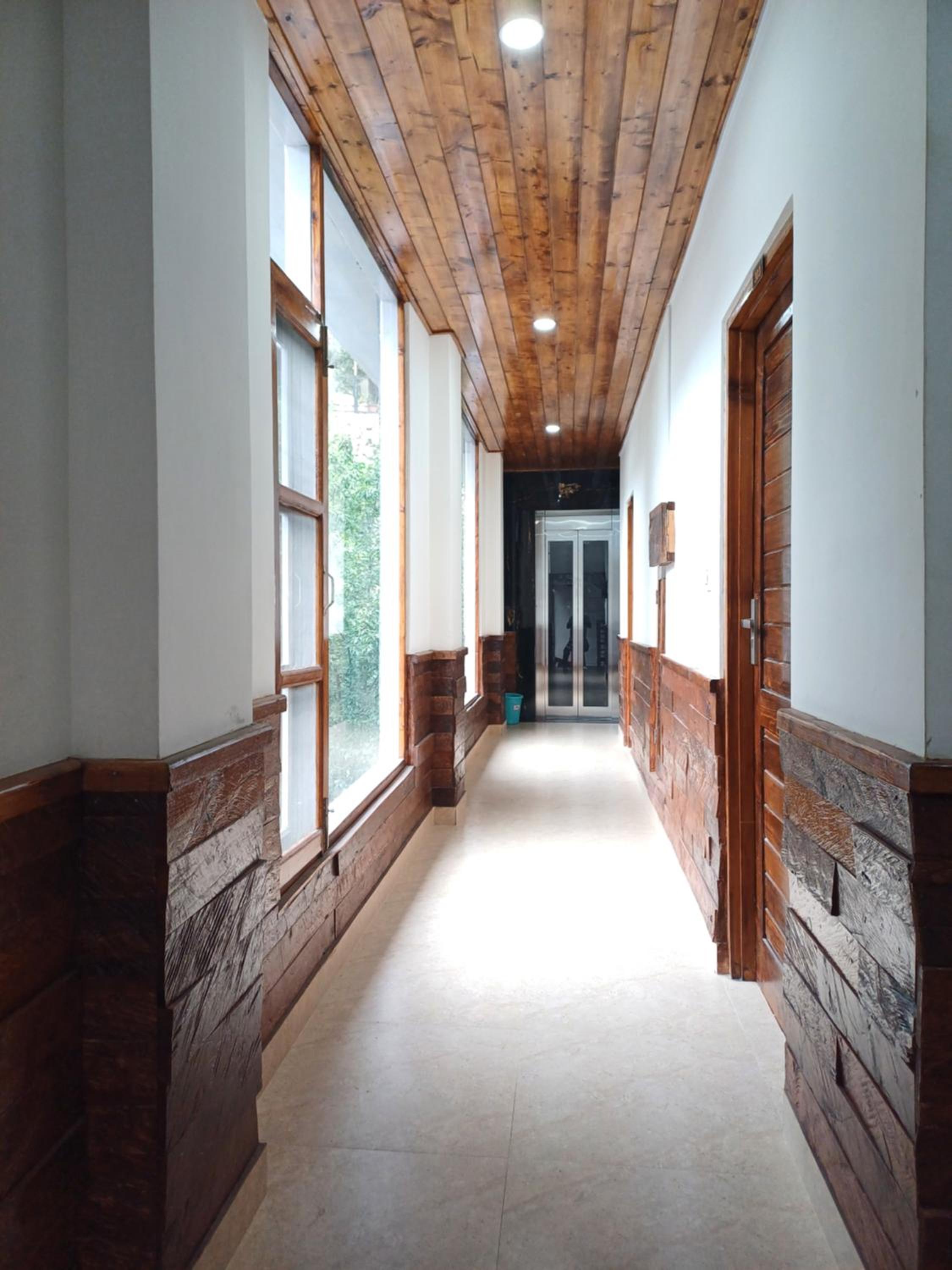 Hotel Triengle Hights