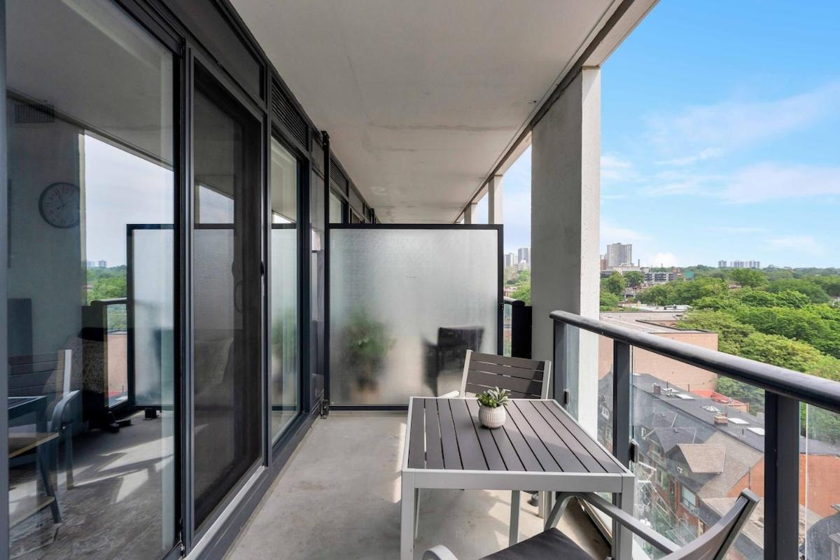Chic Studio by Eaton Centre