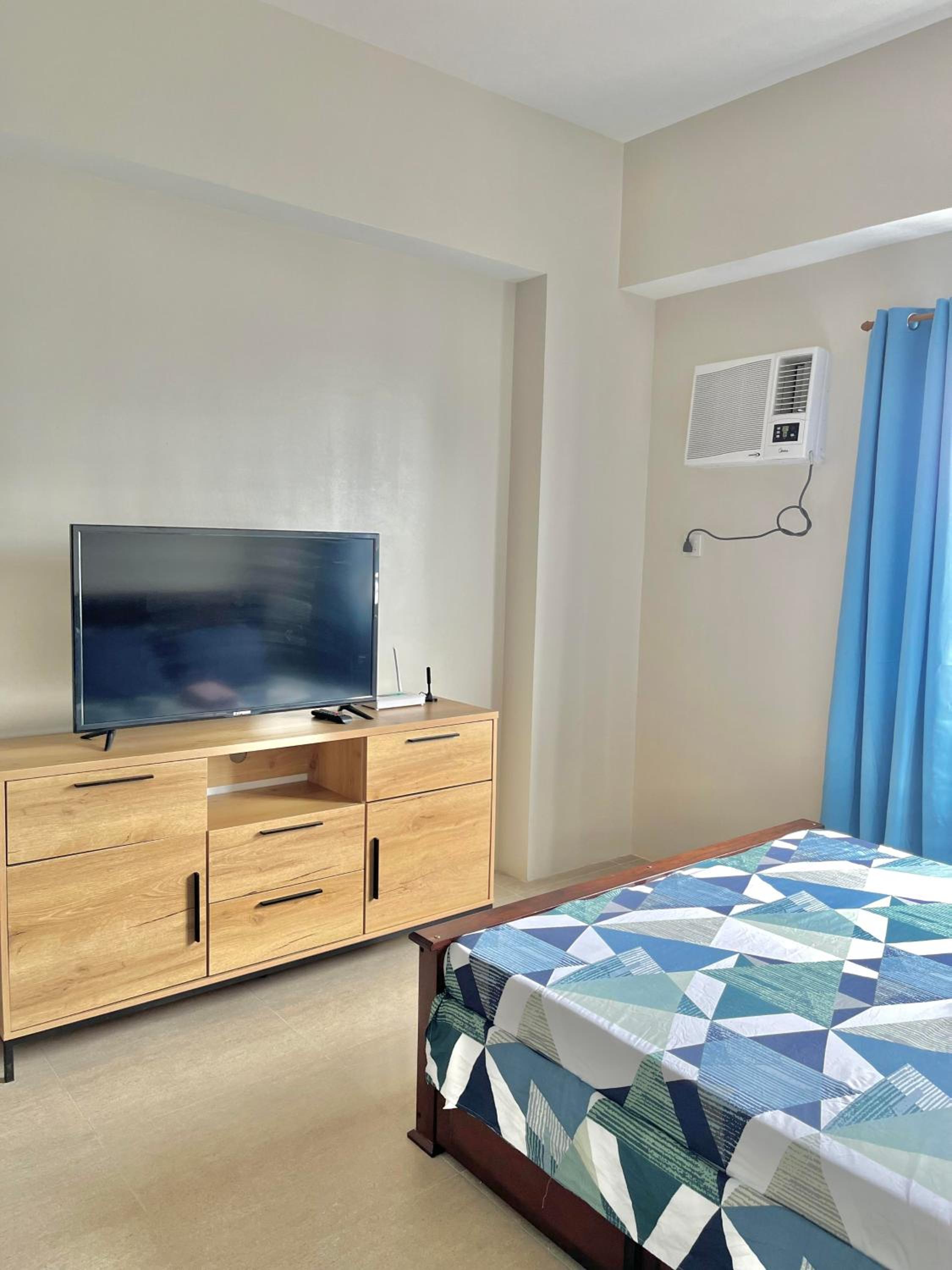 By Trixia BE Apartments, Luxury Studio Apartments, AC, Pool, Gym, near IT Park view 5