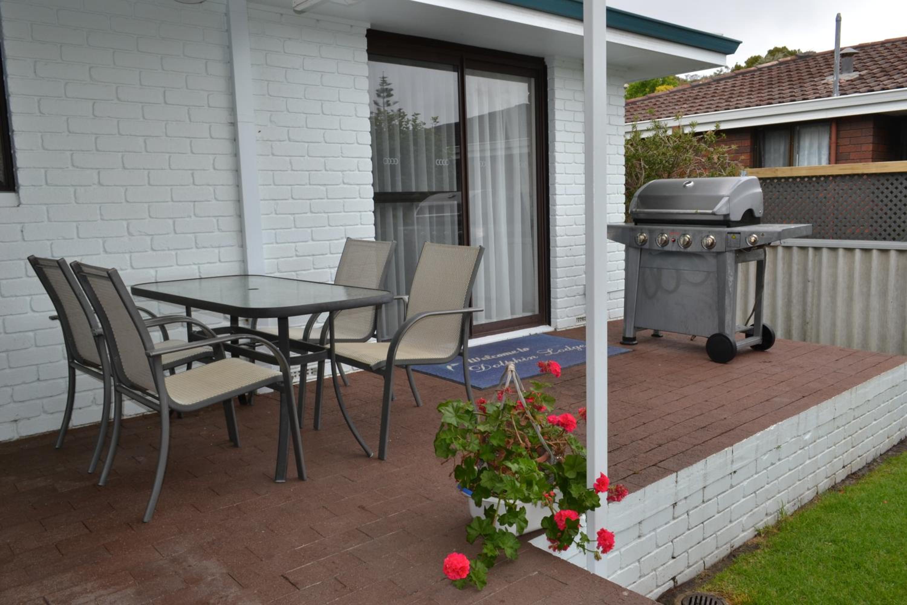 Dolphin Lodge Albany - Self Contained Apartments at Middleton Beach