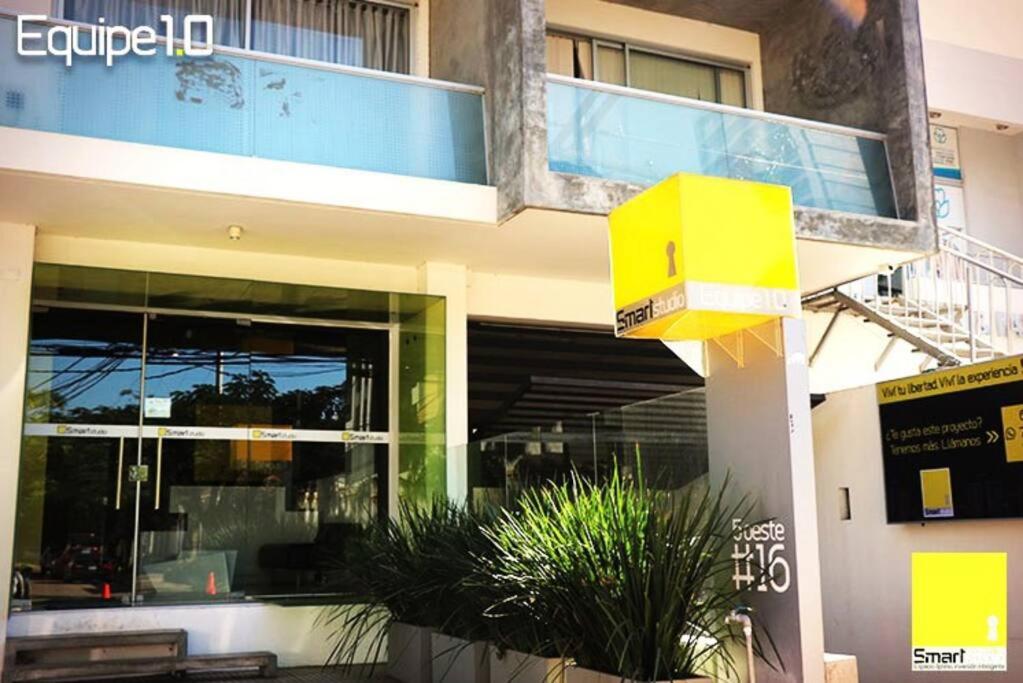 Apartamento con 2 camas grandes Smart Studio Equipetrol