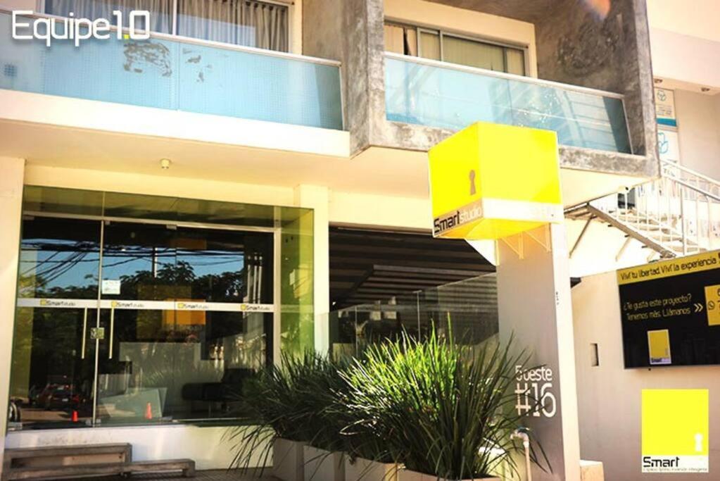 Apartamento con 2 camas grandes Smart Studio Equipetrol