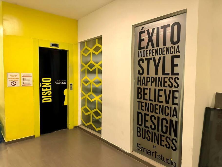 Apartamento con 2 camas grandes Smart Studio Equipetrol