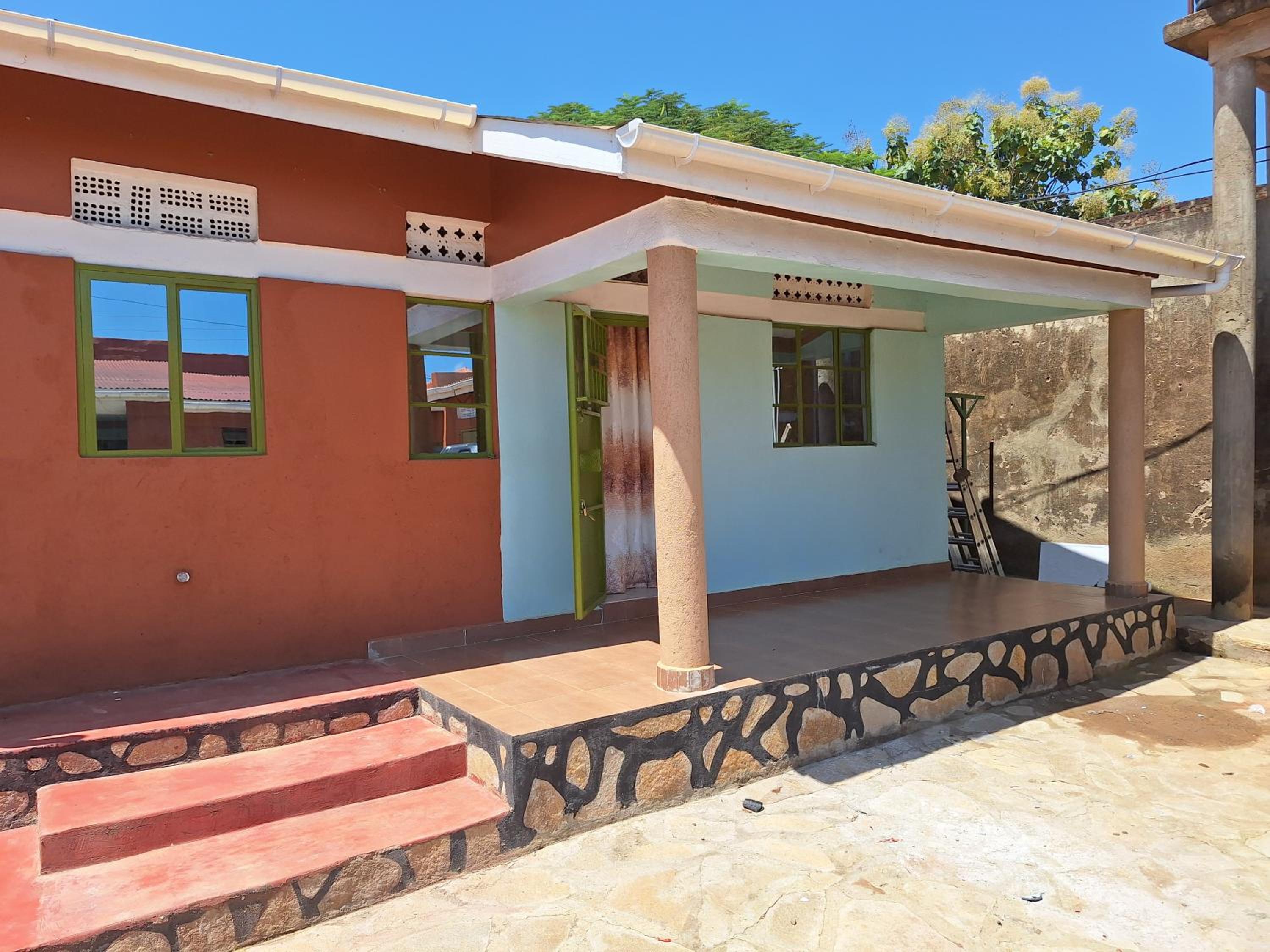 Anyiri House in Nebbi town