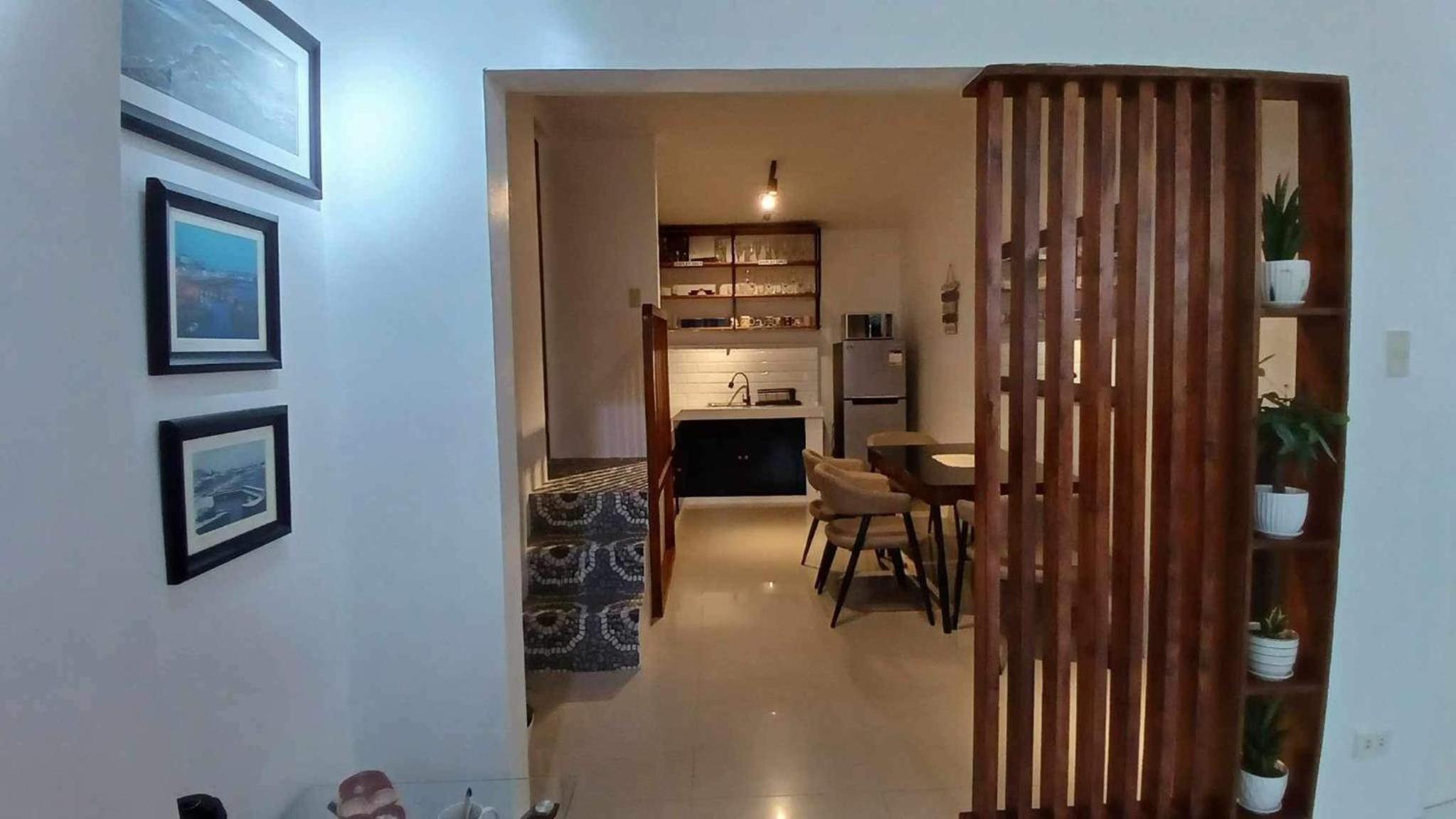 Tagaytay City - Casa Clark - Daisy view 3