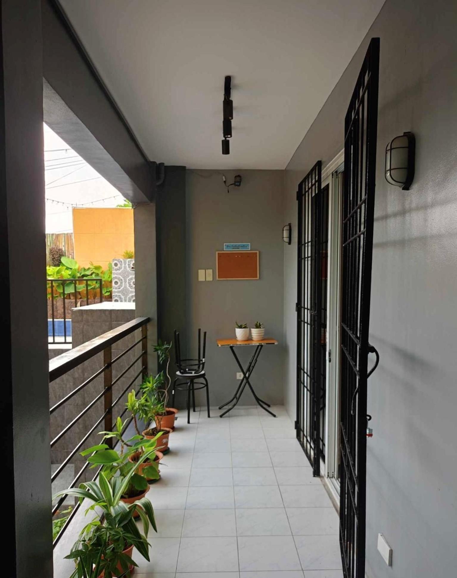 Tagaytay City - Casa Clark - Daisy view 5