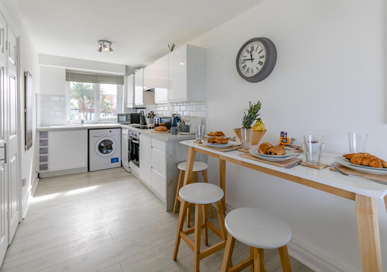 2 Bed in Newquay oc-a28105