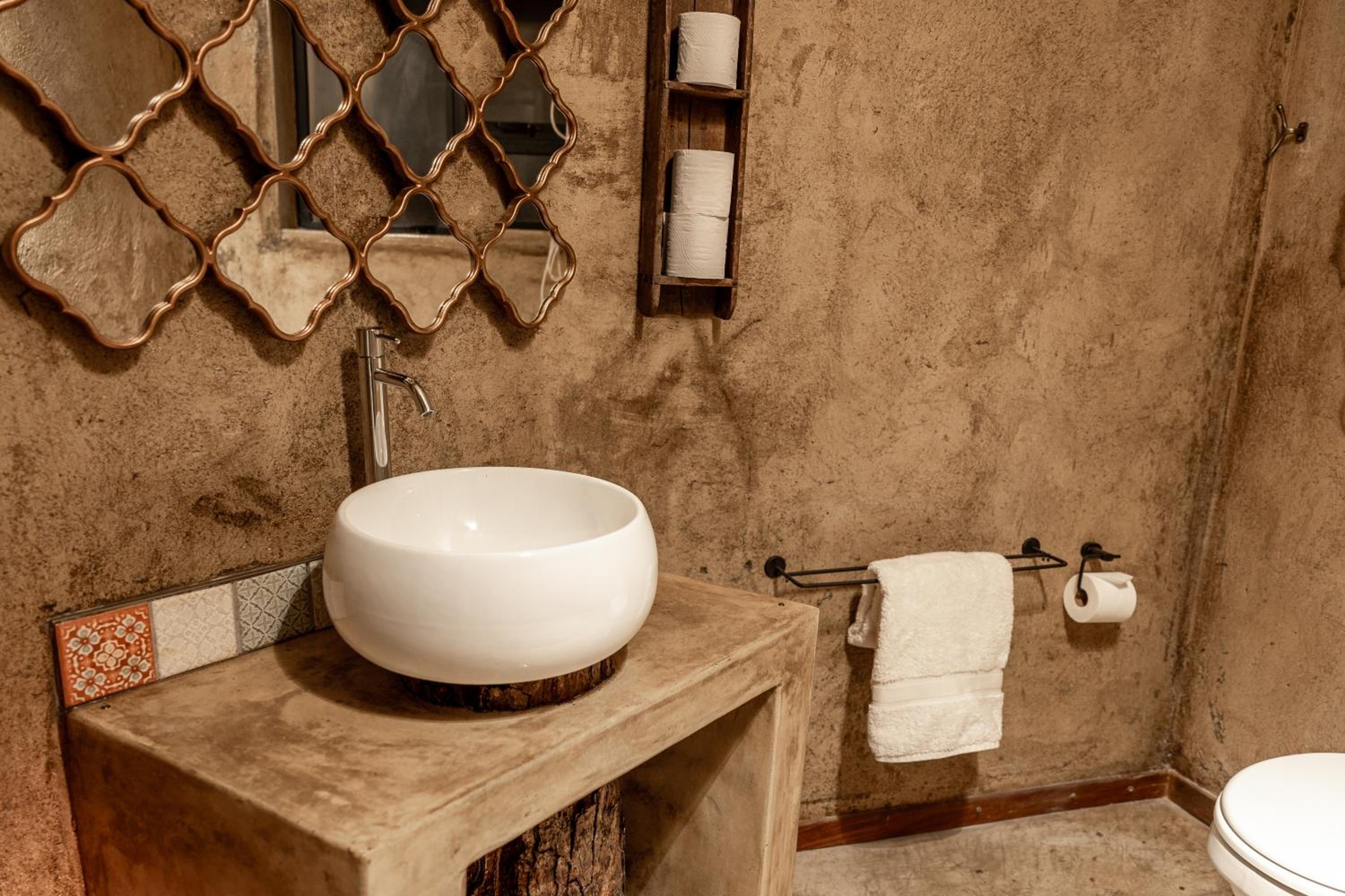 Chobe House Villa and Chalets