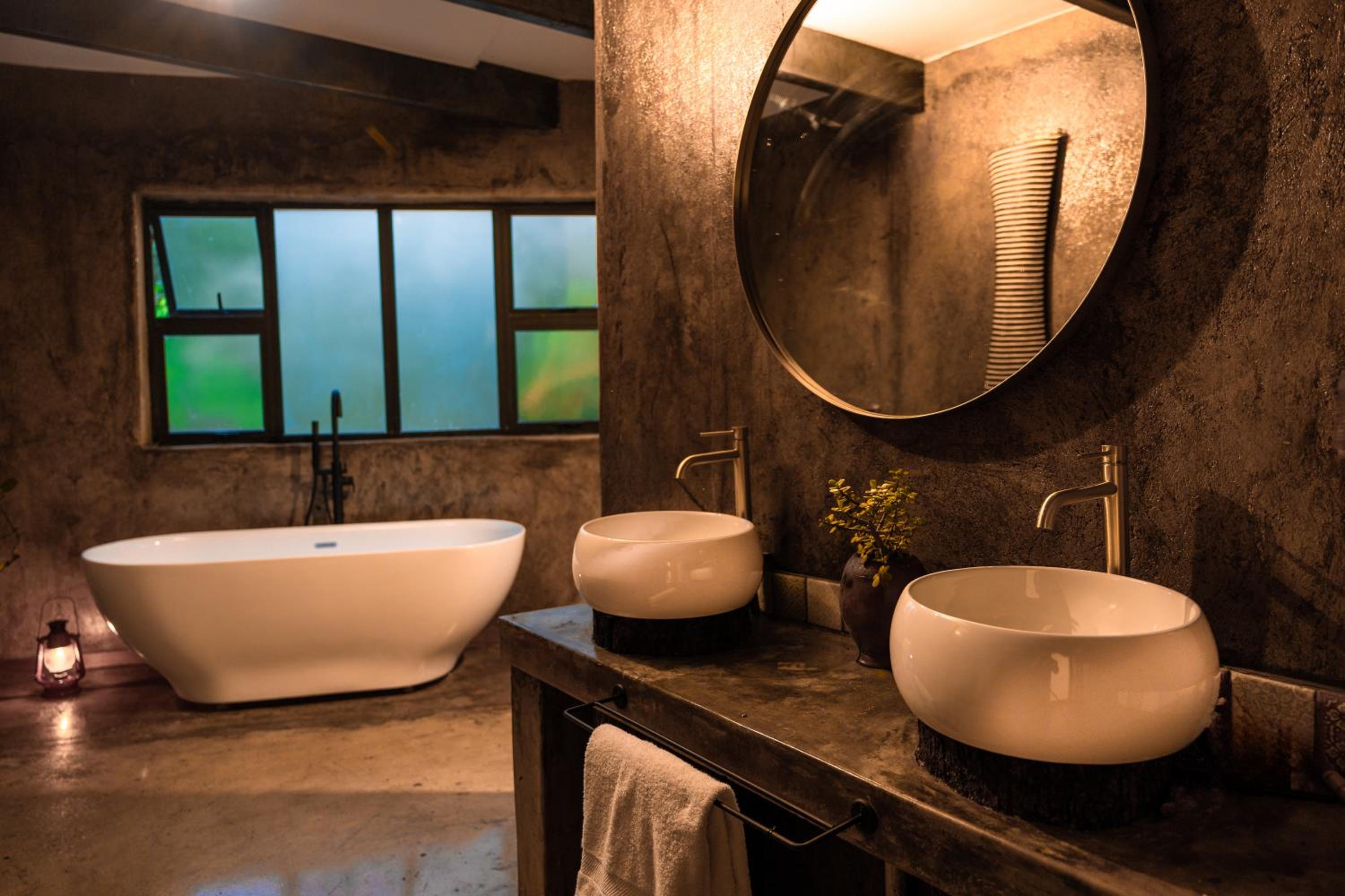 Chobe House Villa and Chalets