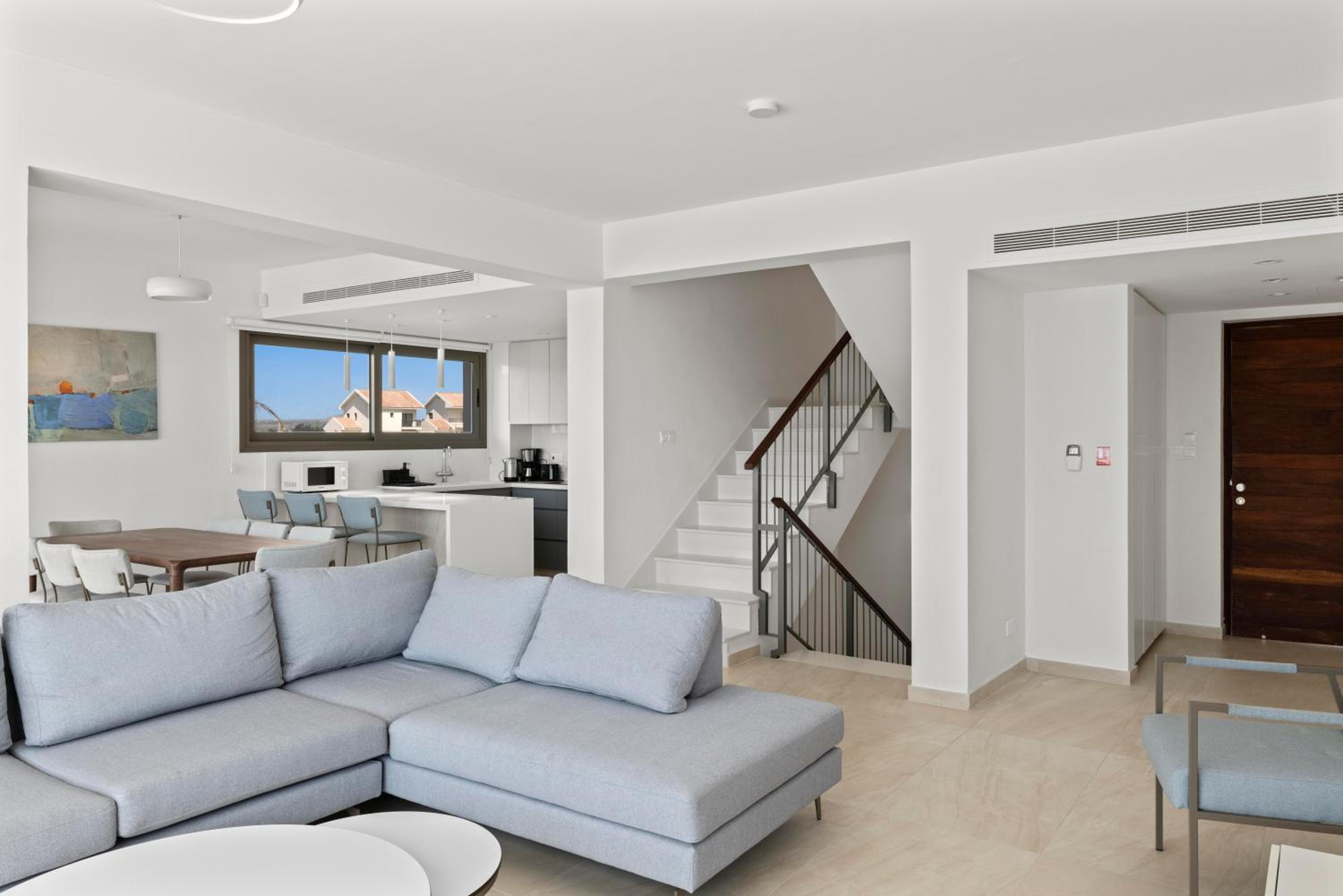 Serenity Waves Villa 6