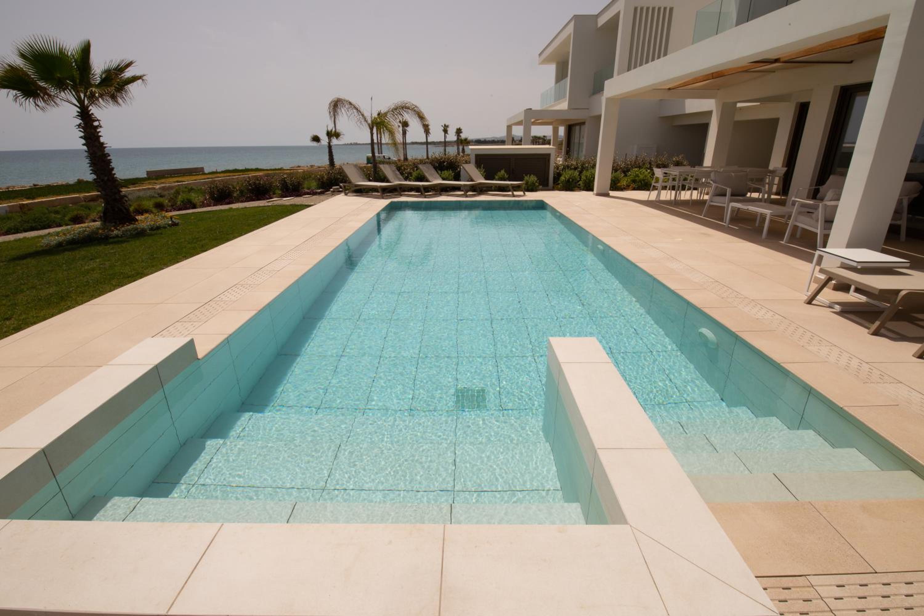 Serenity Waves Villa 6