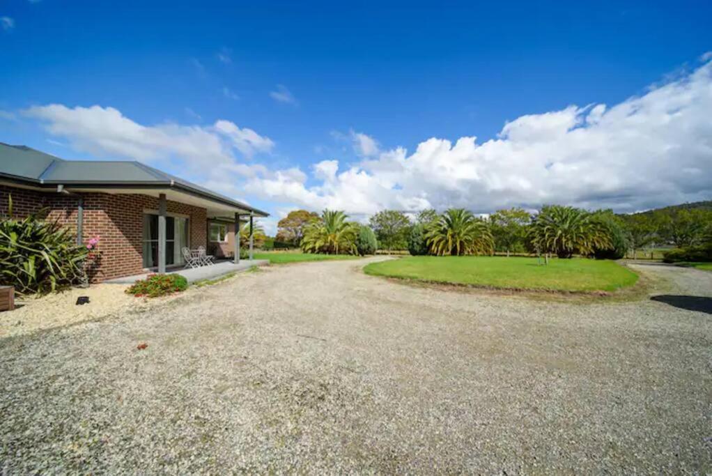 Family-Friendly Gorgeous Farm House TF1952New