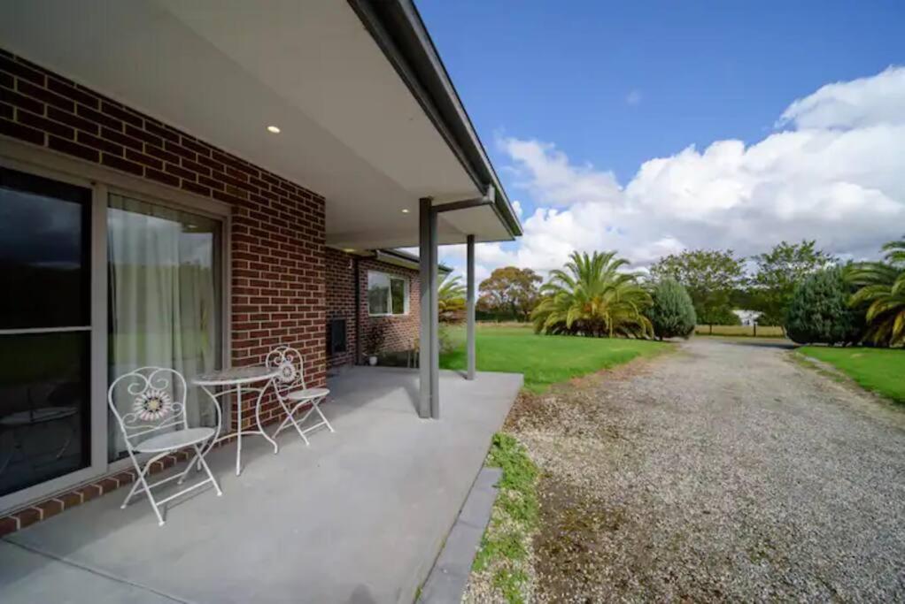 Family-Friendly Gorgeous Farm House TF1952New