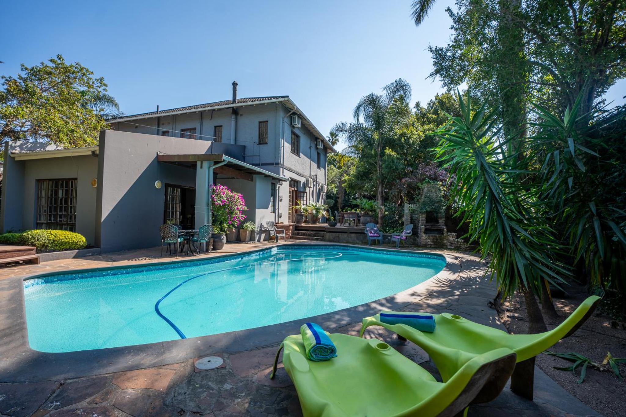 Palm Tree Manor