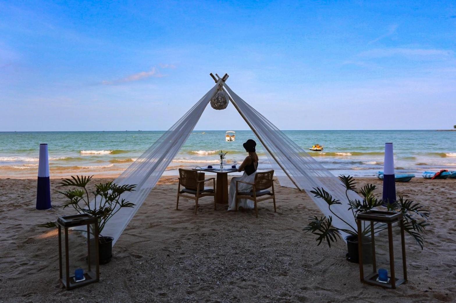 Sichon Cabana Beach Resort