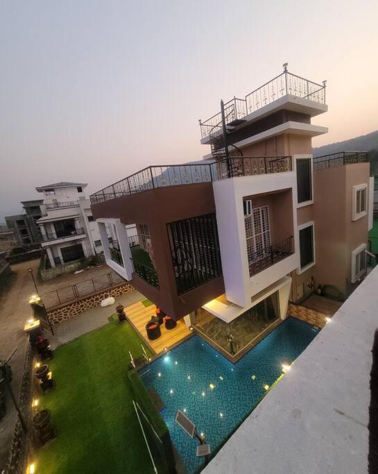 MOUNT RESORTS LONAVALA 5 BHk LUXURIOUS VILLA WITH PRIVATE POOL AND FULL SIZE CRICKET FOOTBALL TURF view 2