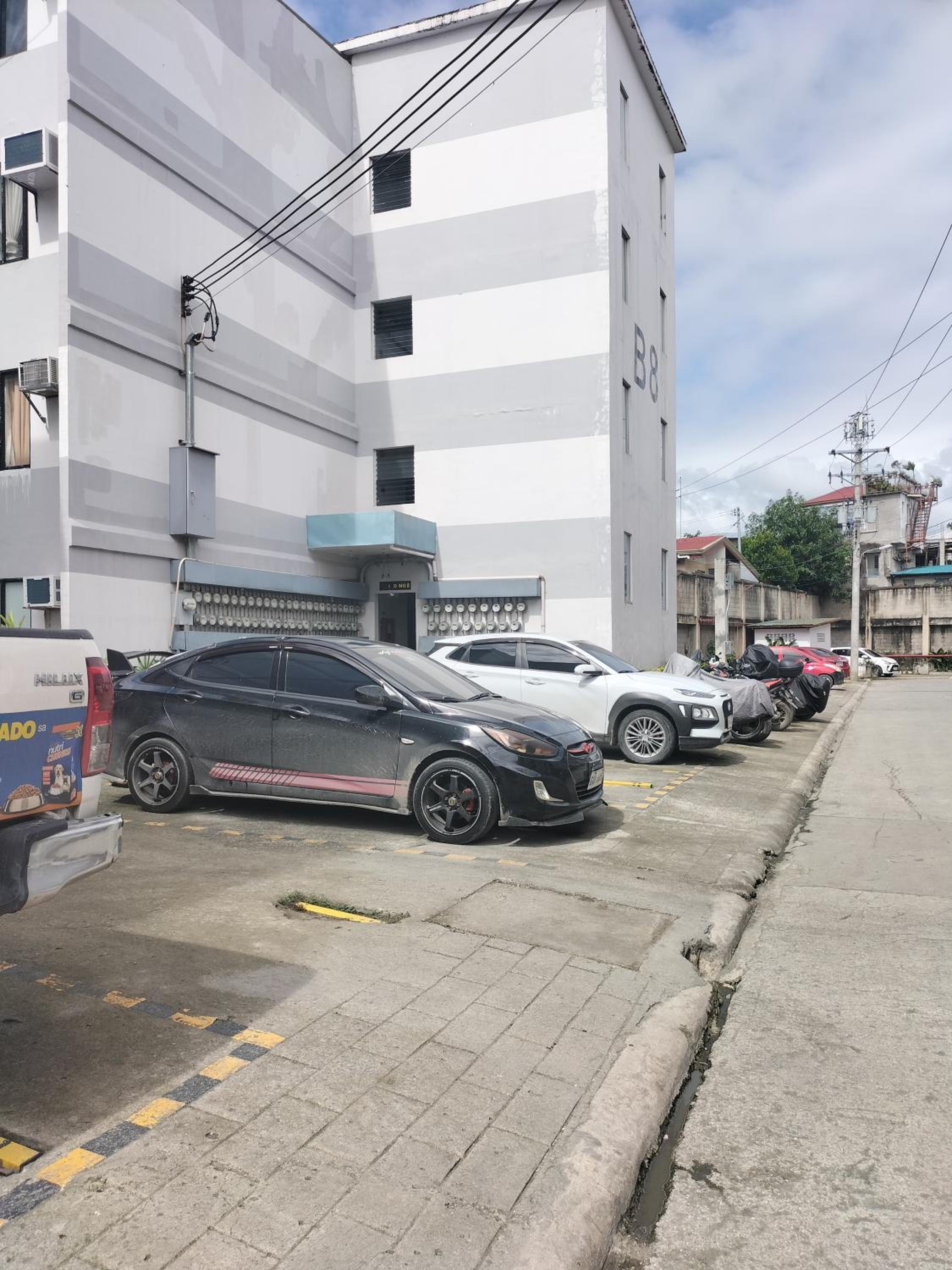 Photo 8