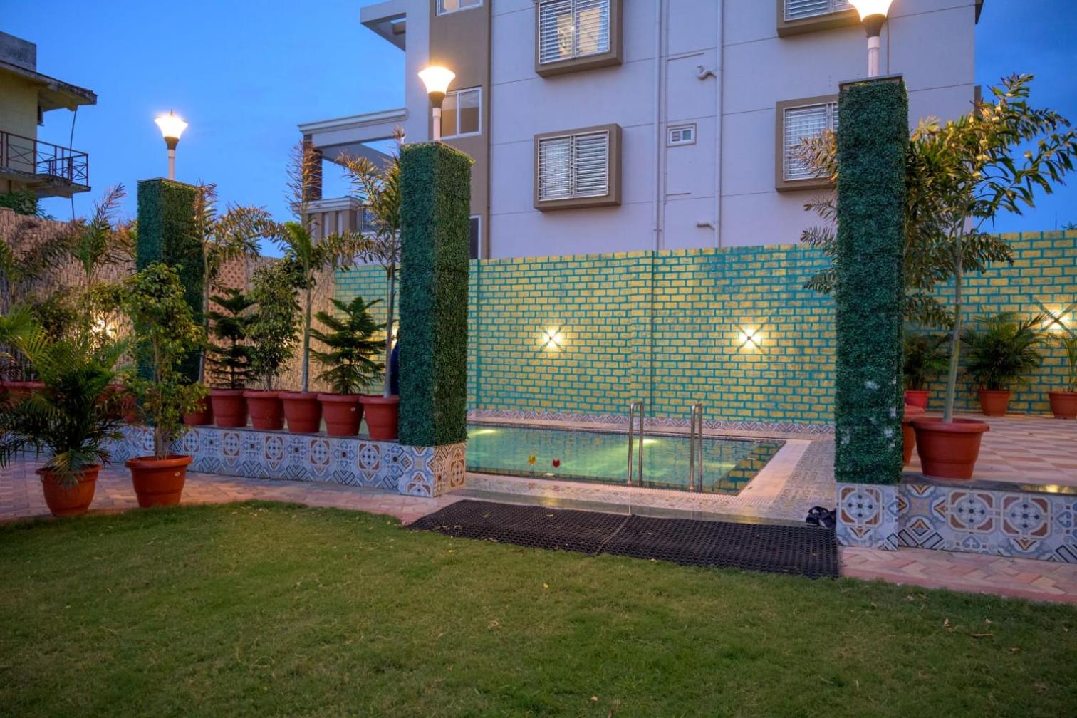 Photo 6