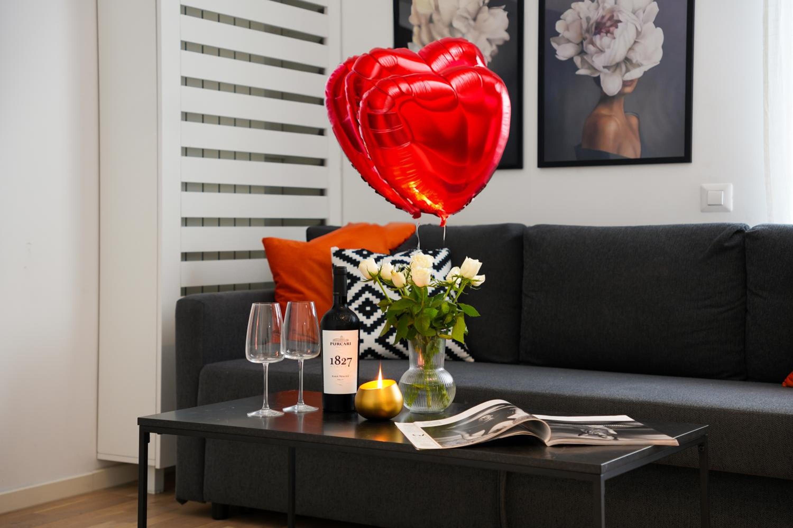 Maria - Modern Apartment with Parking and Workspace view 3