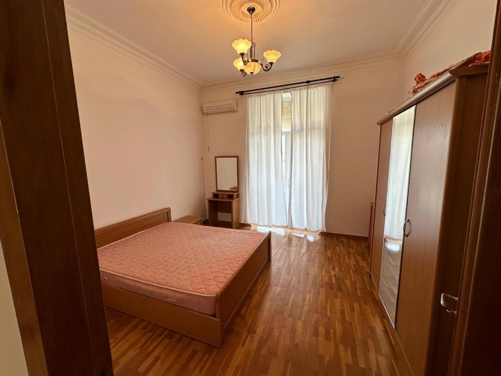 Boulevard apartment