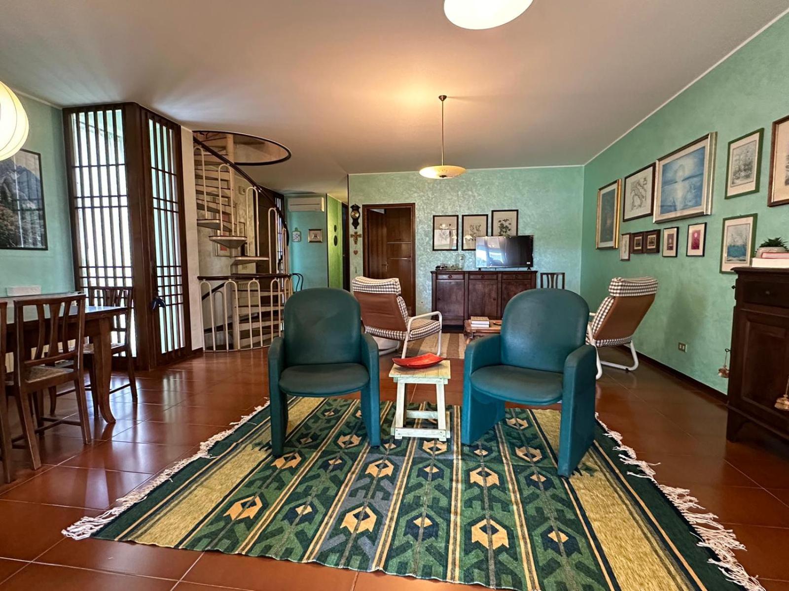 Welc-ōM Villa Cartura view 4