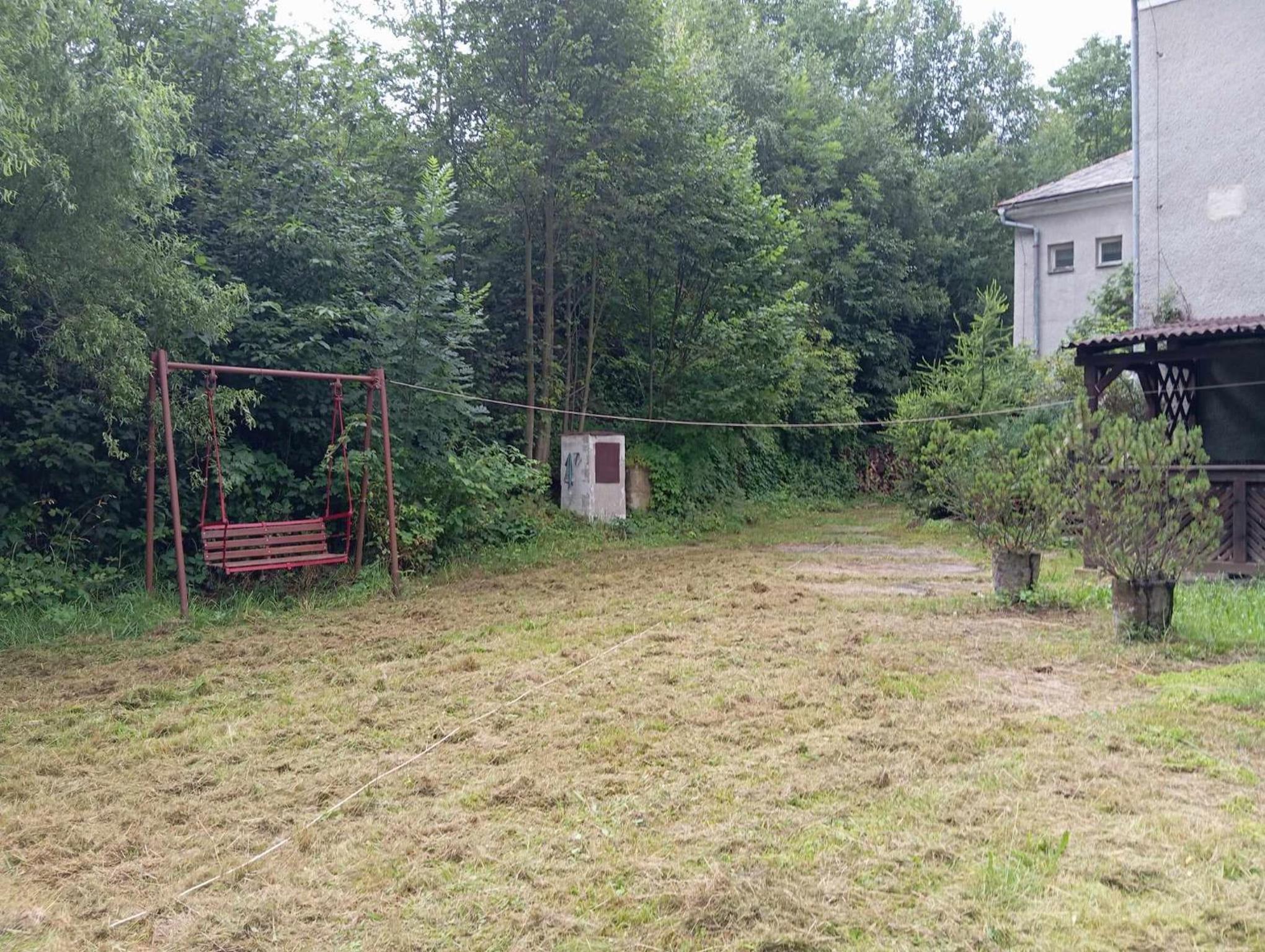 Stará škola - penzion - celý komplex- 10 lůžek