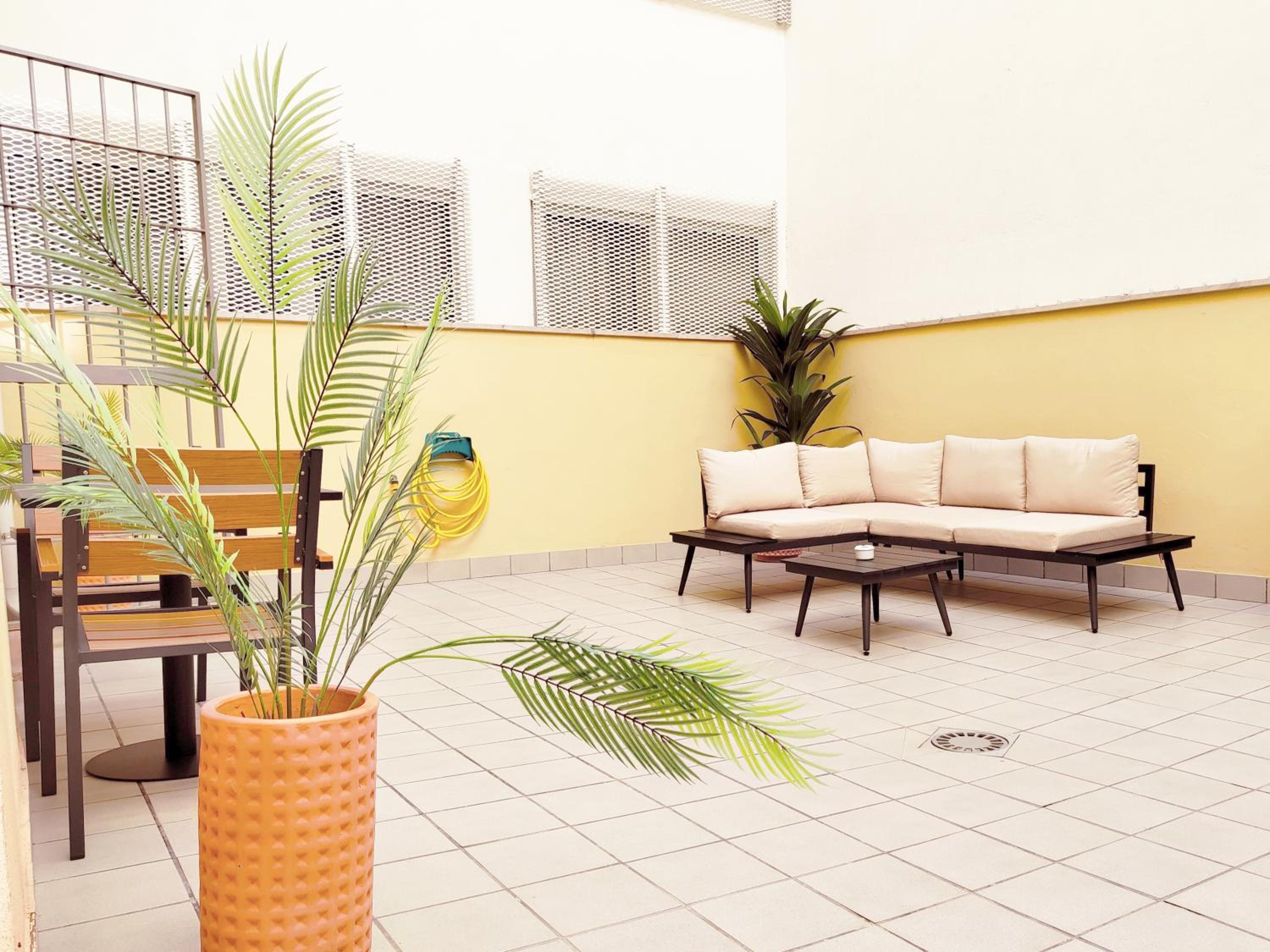 Feelathome Merced Apartments
