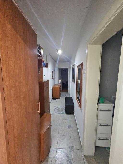 Millenium Cross view FREE Parking 1 BR apt 10 min from city center view 2