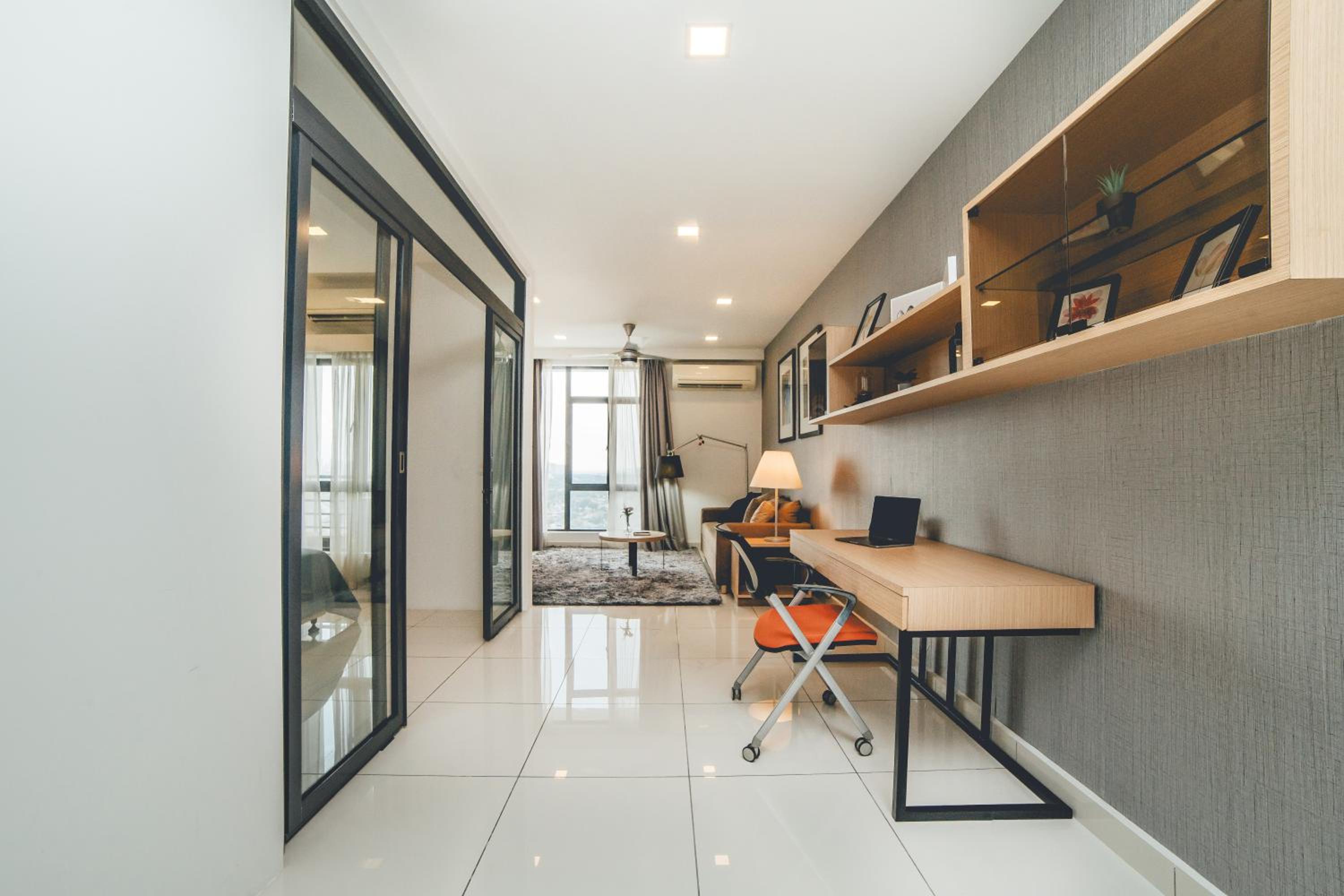 1Tebrau Laconic Lux Suite 1BR nr Columbia Hospital by Our Stay