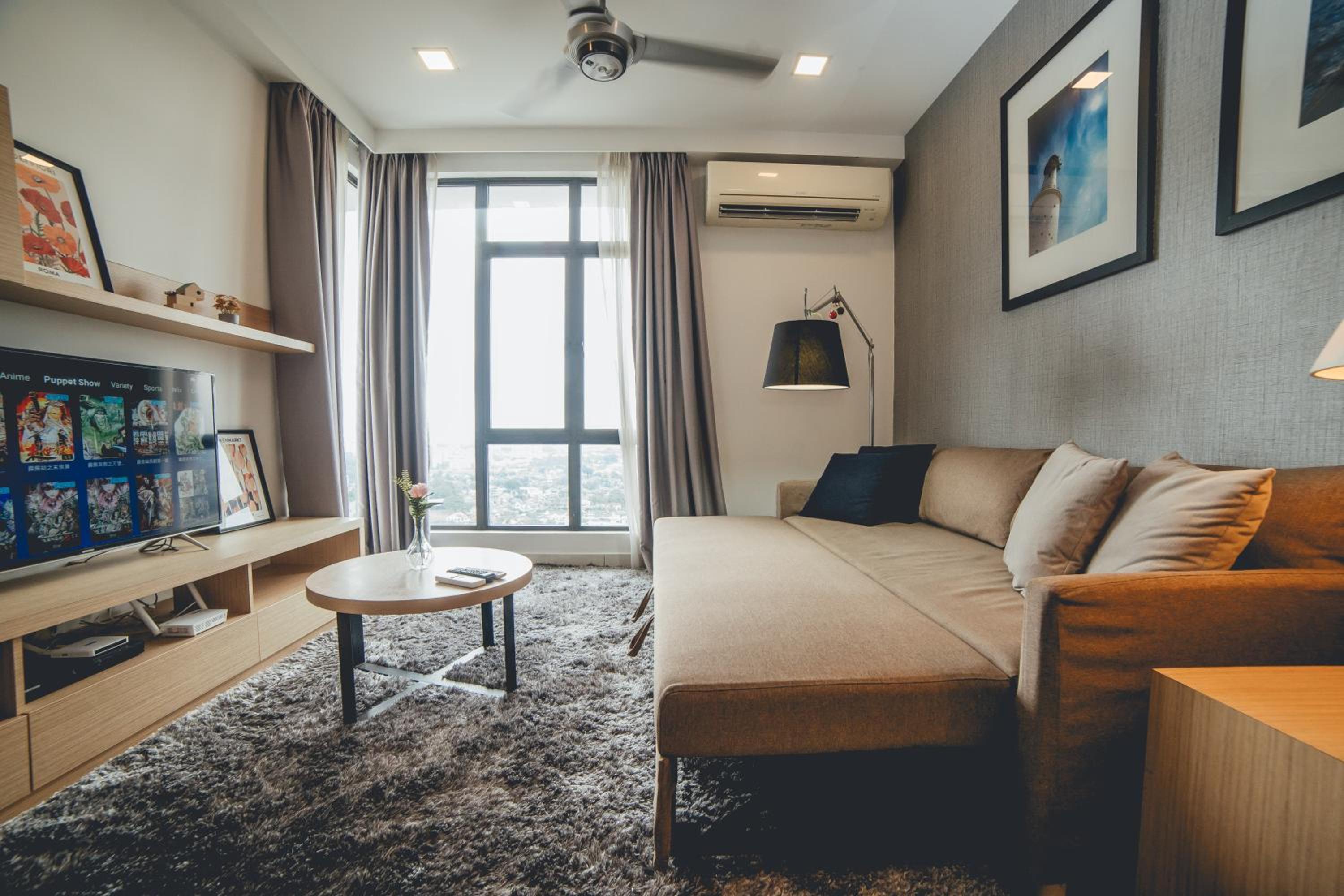 1Tebrau Laconic Lux Suite 1BR nr Columbia Hospital by Our Stay