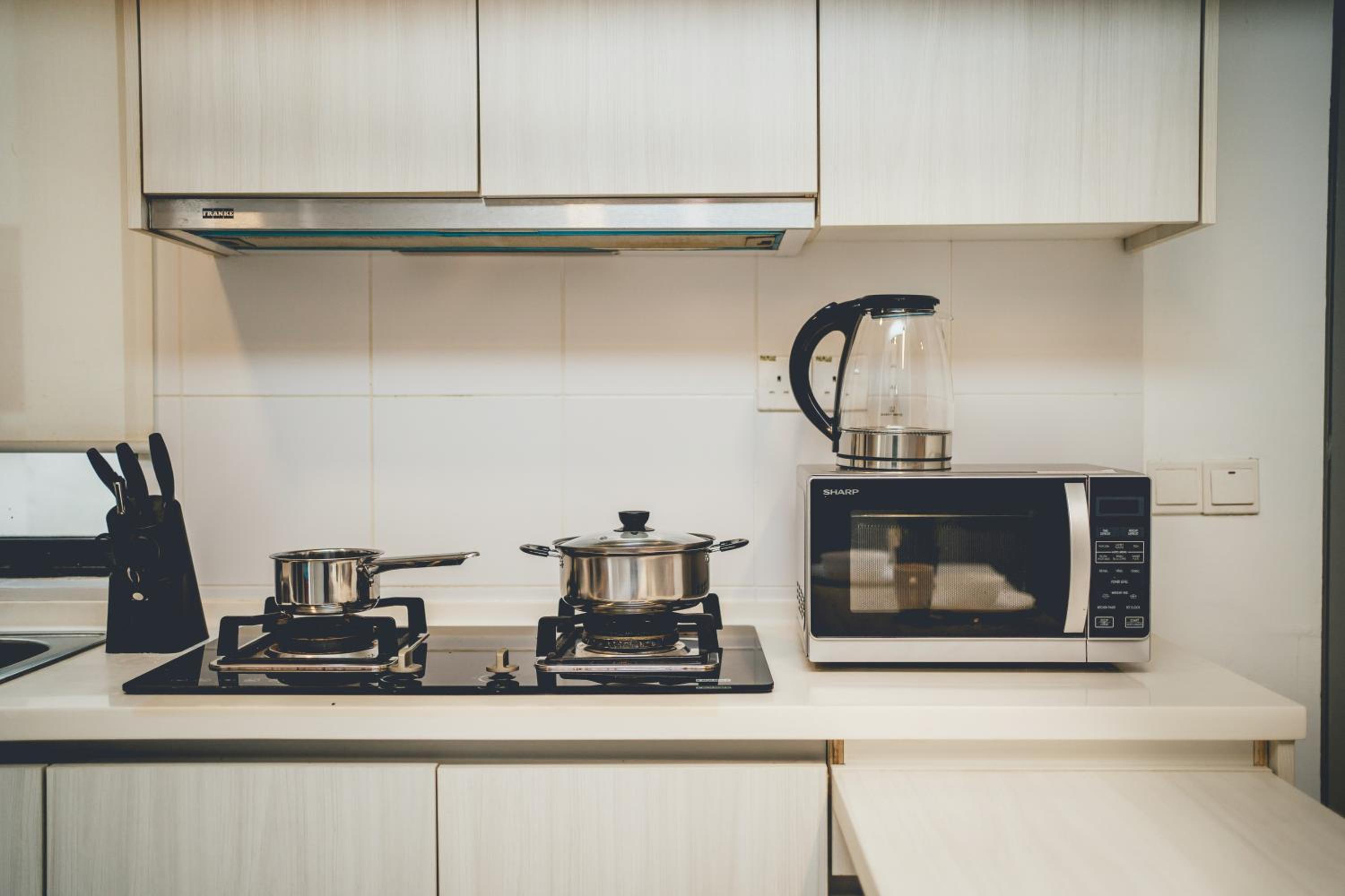 1Tebrau Laconic Lux Suite 1BR nr Columbia Hospital by Our Stay