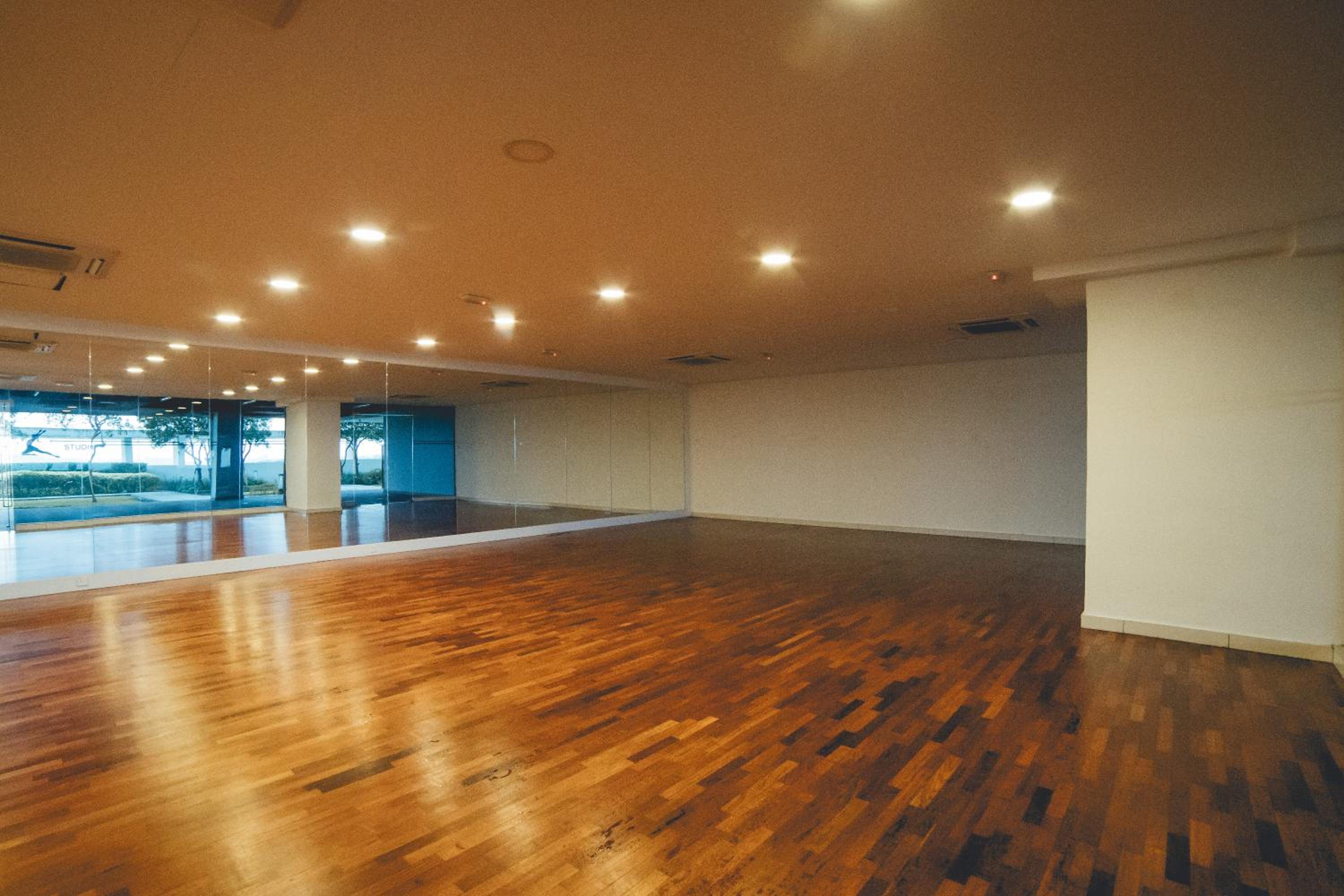 1Tebrau Laconic Lux Suite 1BR nr Columbia Hospital by Our Stay