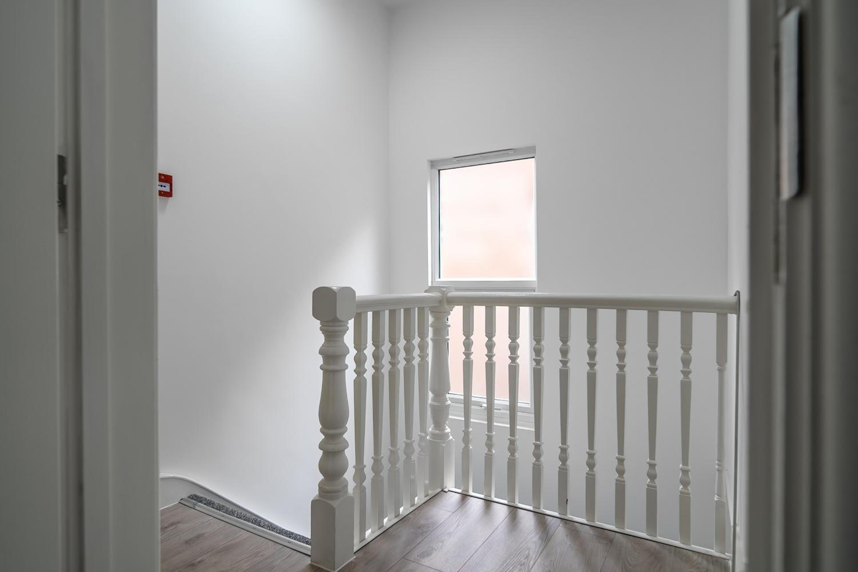 En-Suite Studio Rooms By LiveStay Short Lets & Serviced Accommodation London near Wembley Stadium