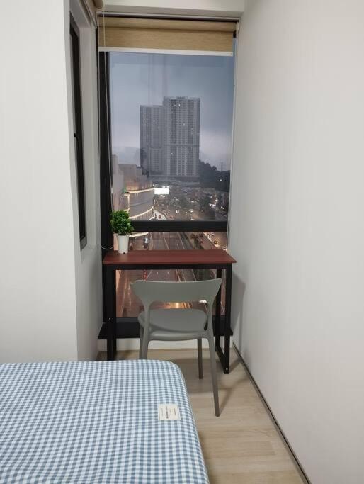 2 bedrooms Aurora Place Pavilion Bukit Jalil - 3 Mins to Stadium Axiata