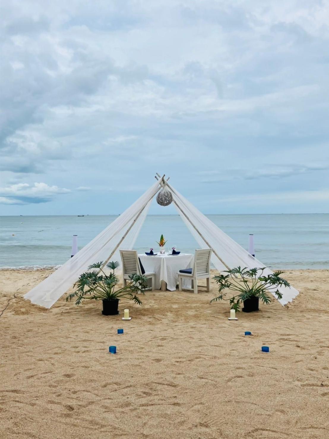 Sichon Cabana Beach Resort