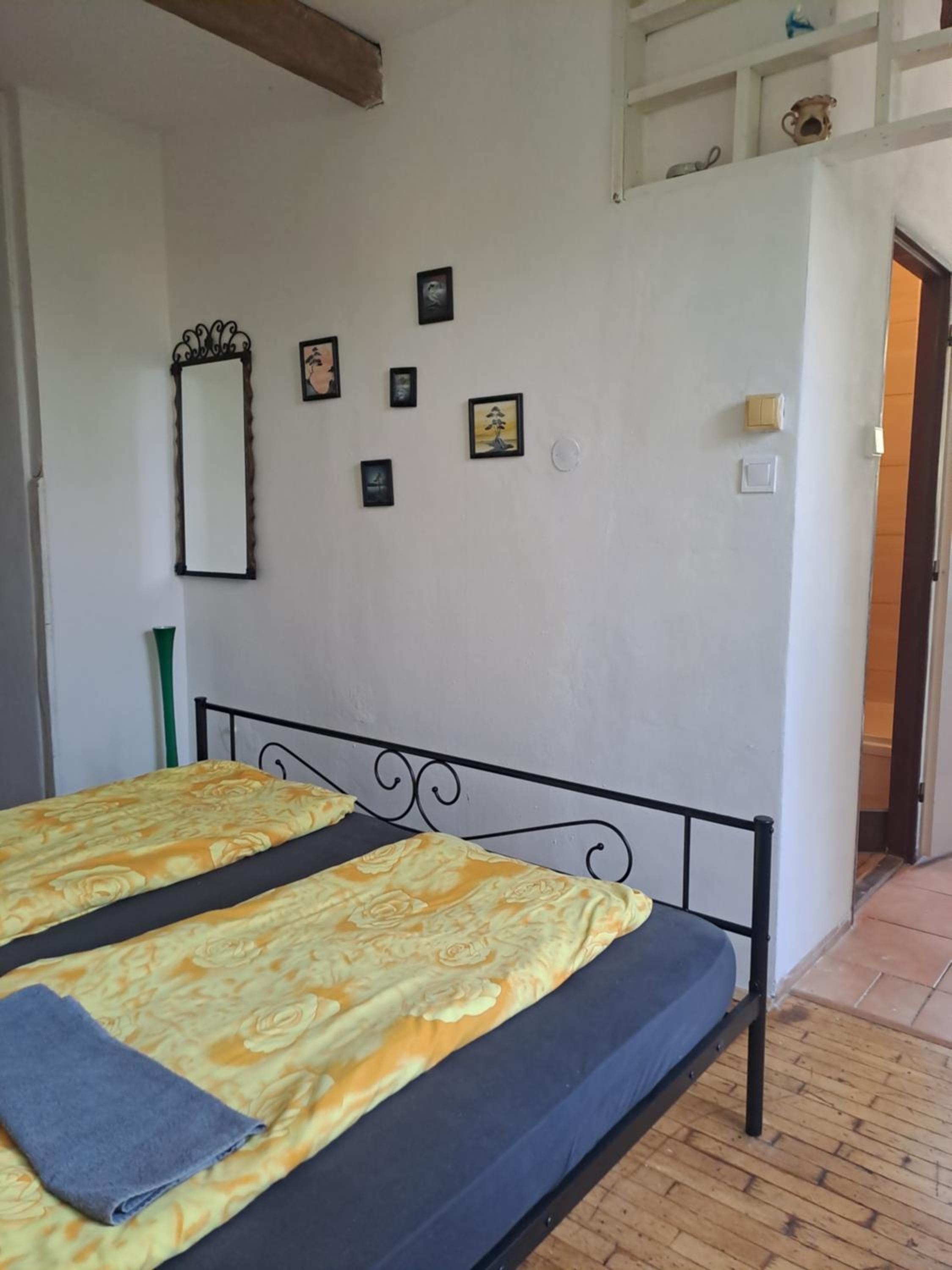 apartmán v jeskyni