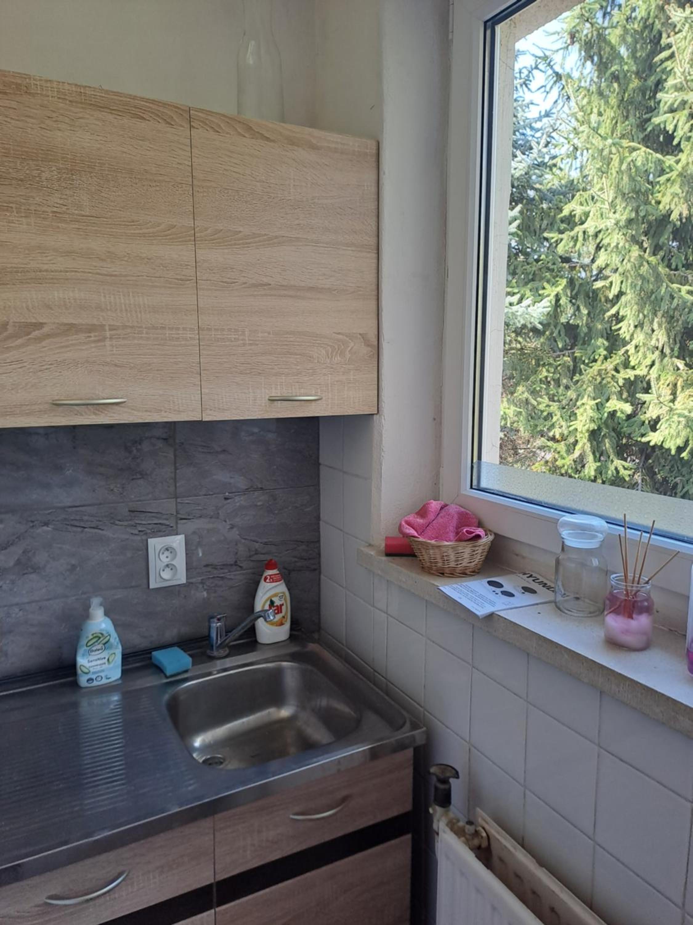 apartmán v jeskyni