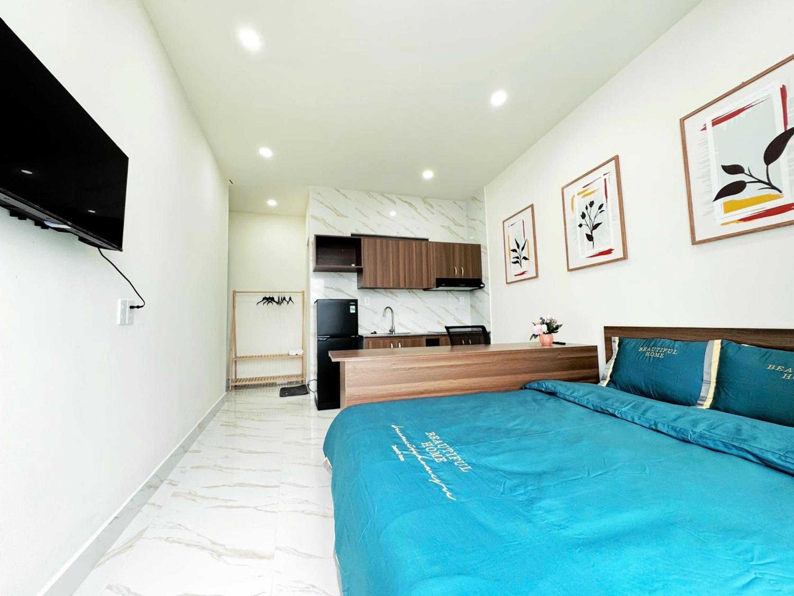 Photo 12