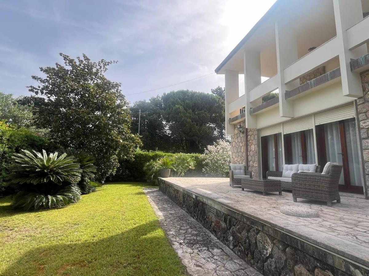 Villa a due passi dal mare view 4
